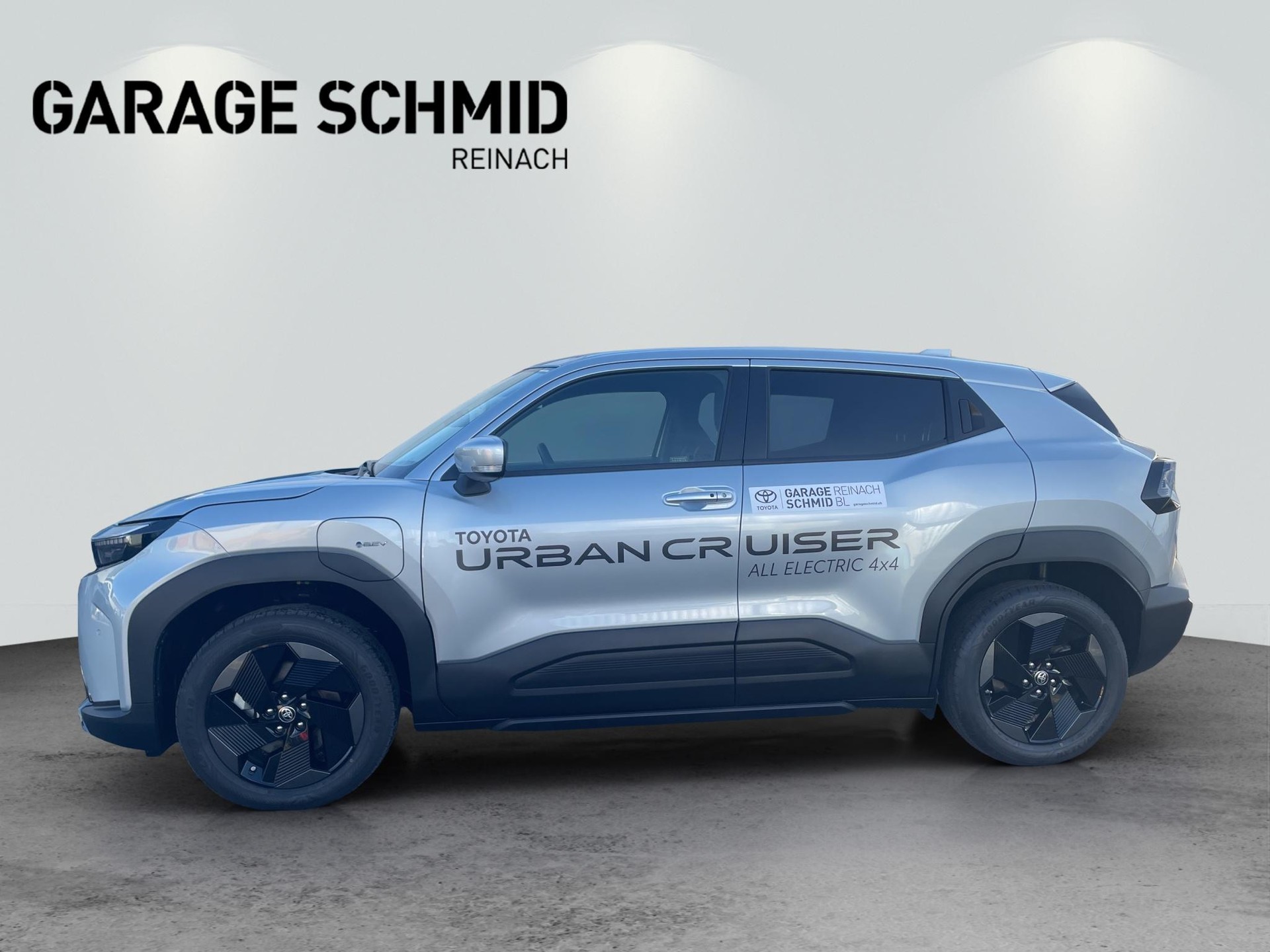 TOYOTA Urban Cruiser Comfort-image-3