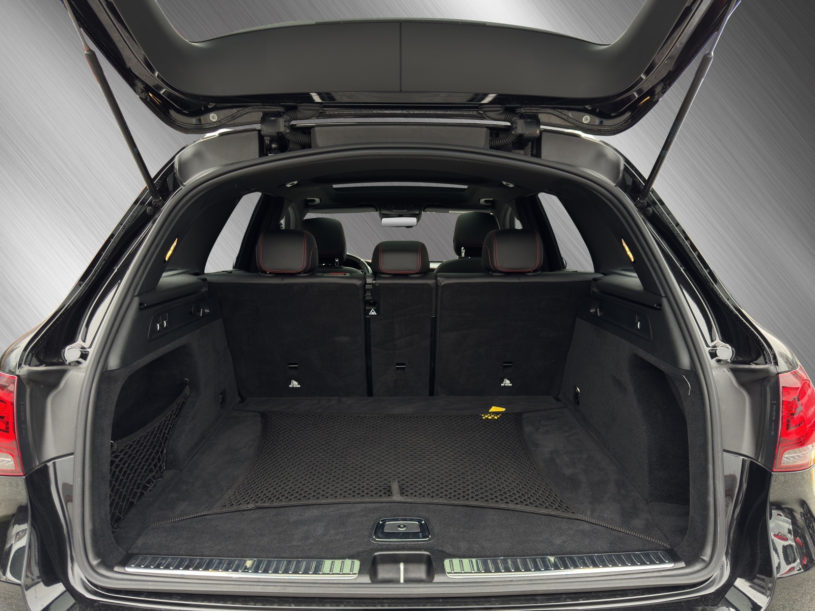 MERCEDES-BENZ GLC 43 AMG 4m-image-14
