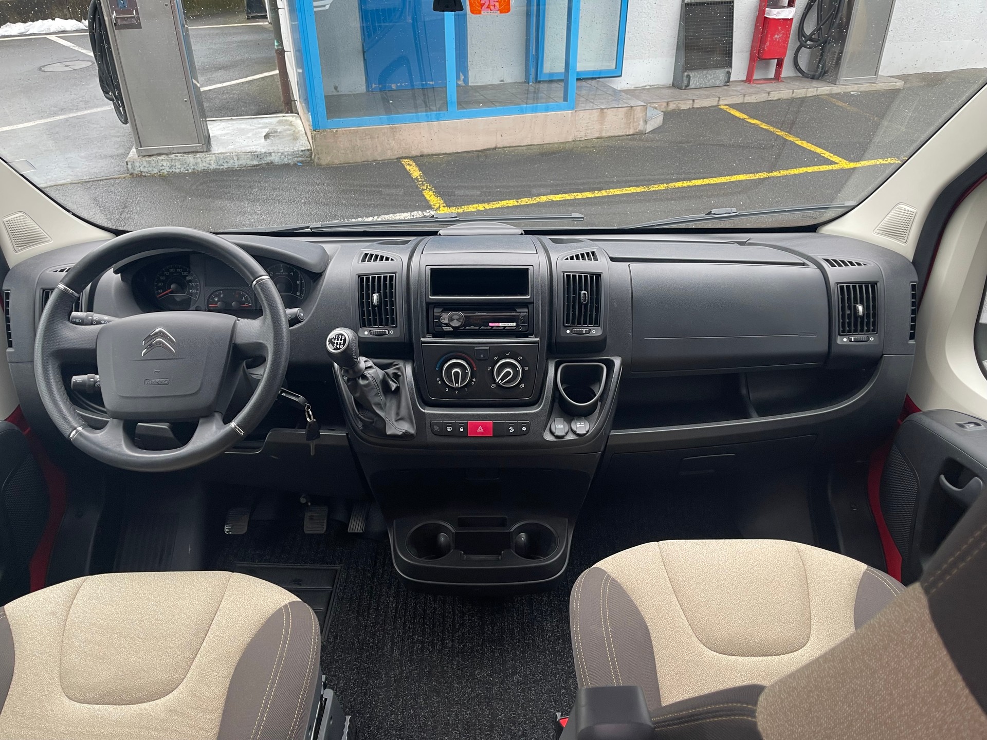 PÖSSL Road Car-image-7