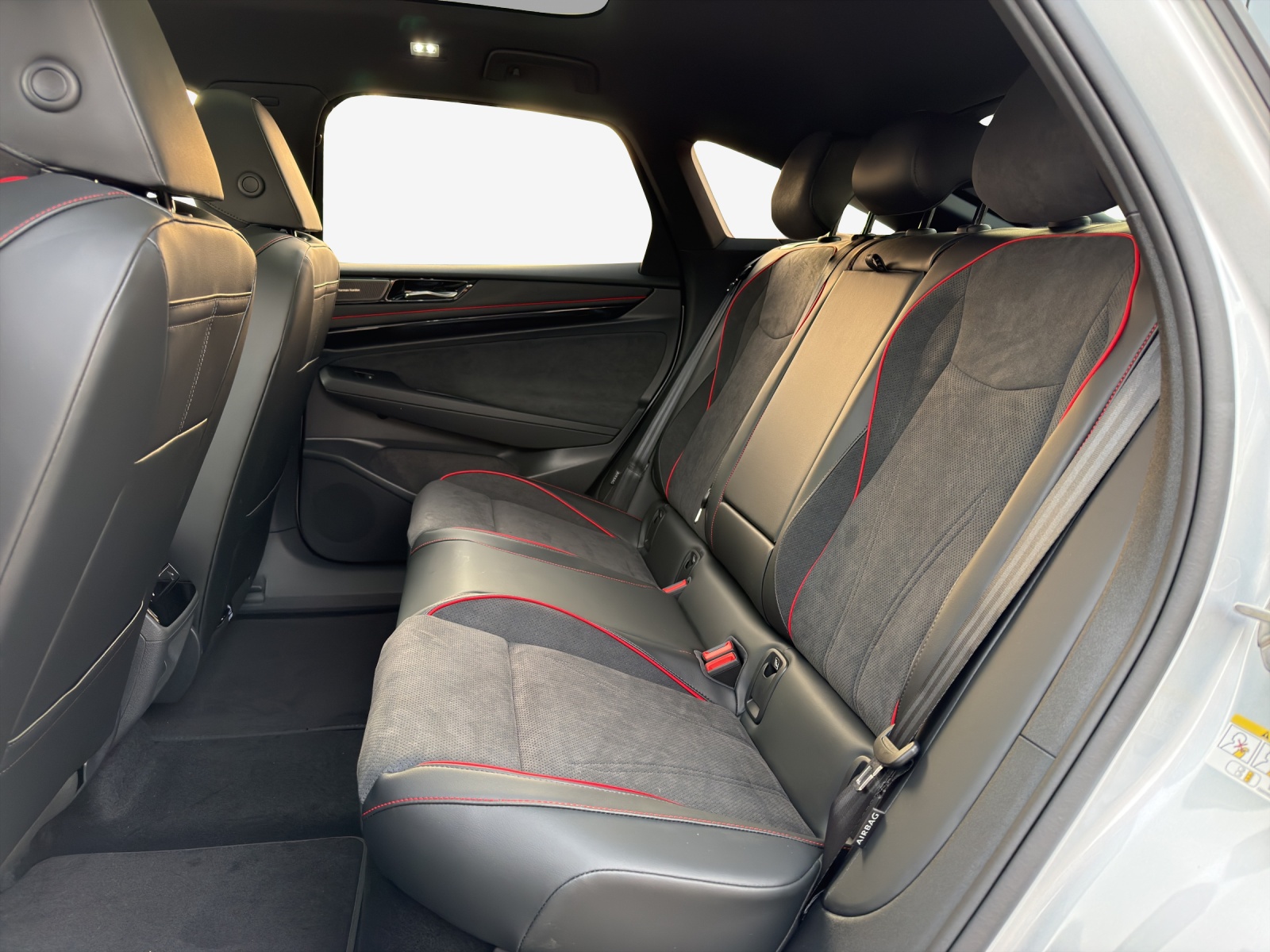VW ID.7 Lim. GTX UNITED 340PS-image-11