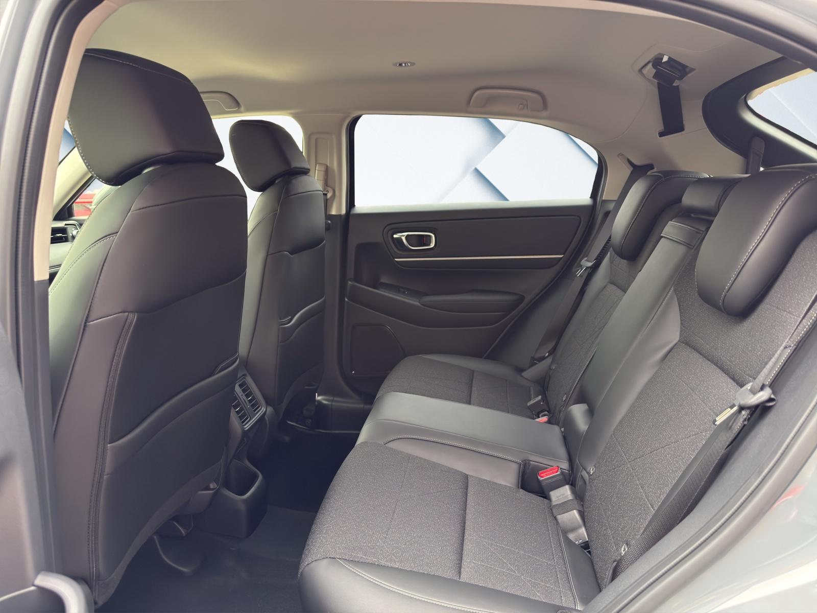HONDA HR-V 1.5 i-MMD Advance, Leasing Aktion 1.9%, Bis zu 8 Jahre oder 160'000 km Garantie-image-9
