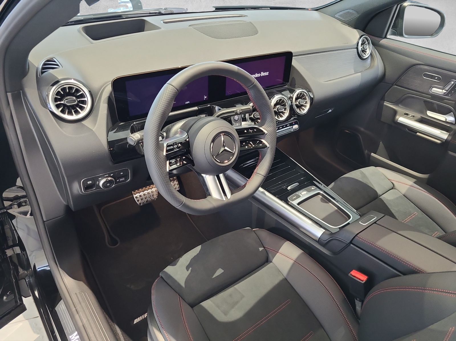 MERCEDES-BENZ GLA 250 4Matic 8G-DCT Swiss Star-image-6