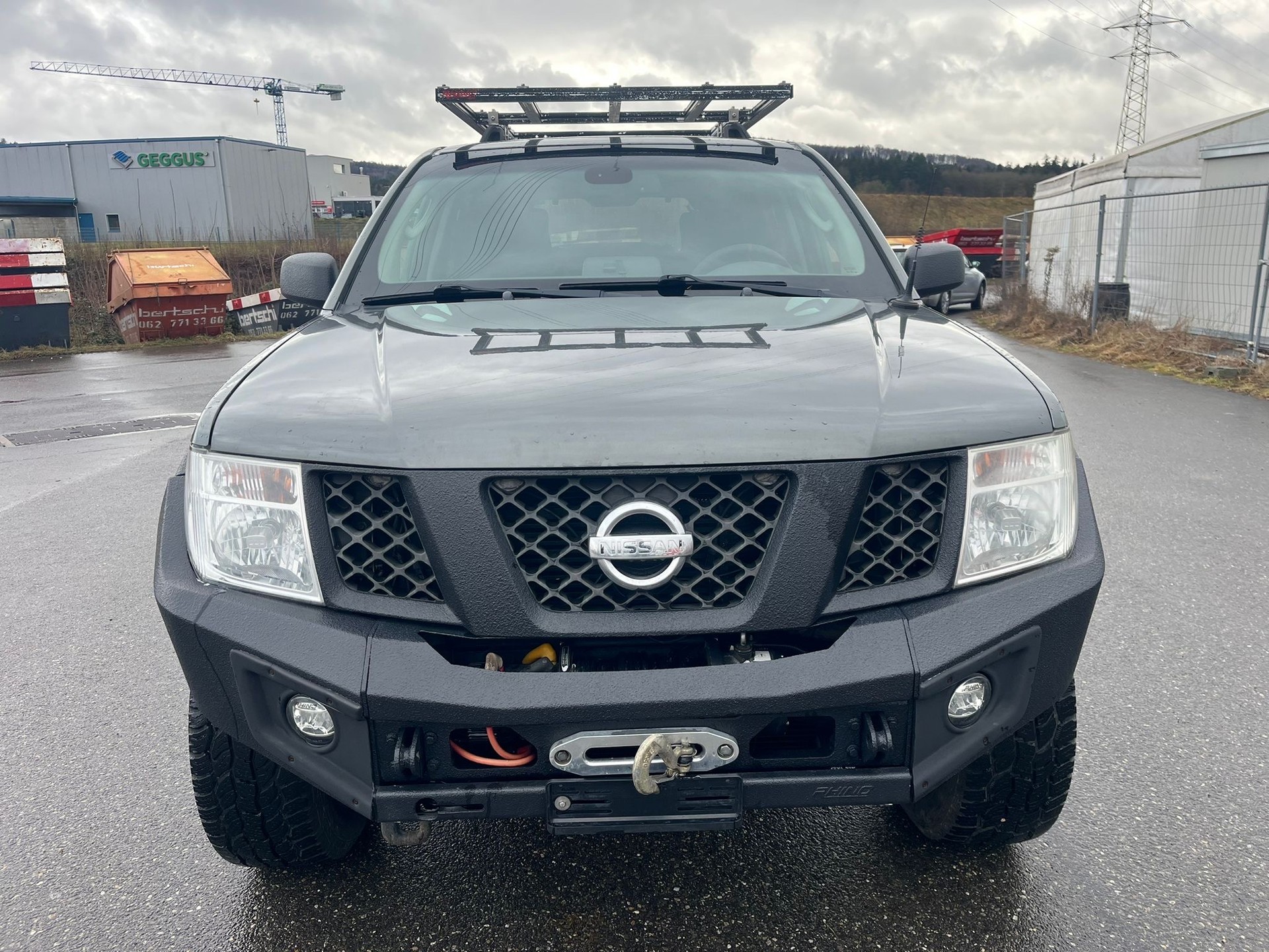 NISSAN Pathfinder 2.5 dCi LE