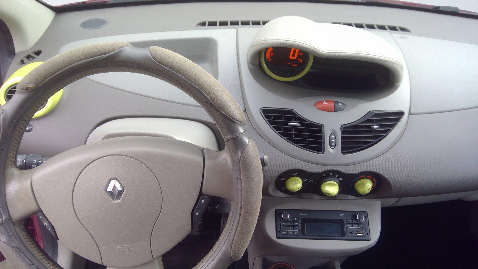 RENAULT Twingo 1.2 16V Dynamique-showroom-element-3