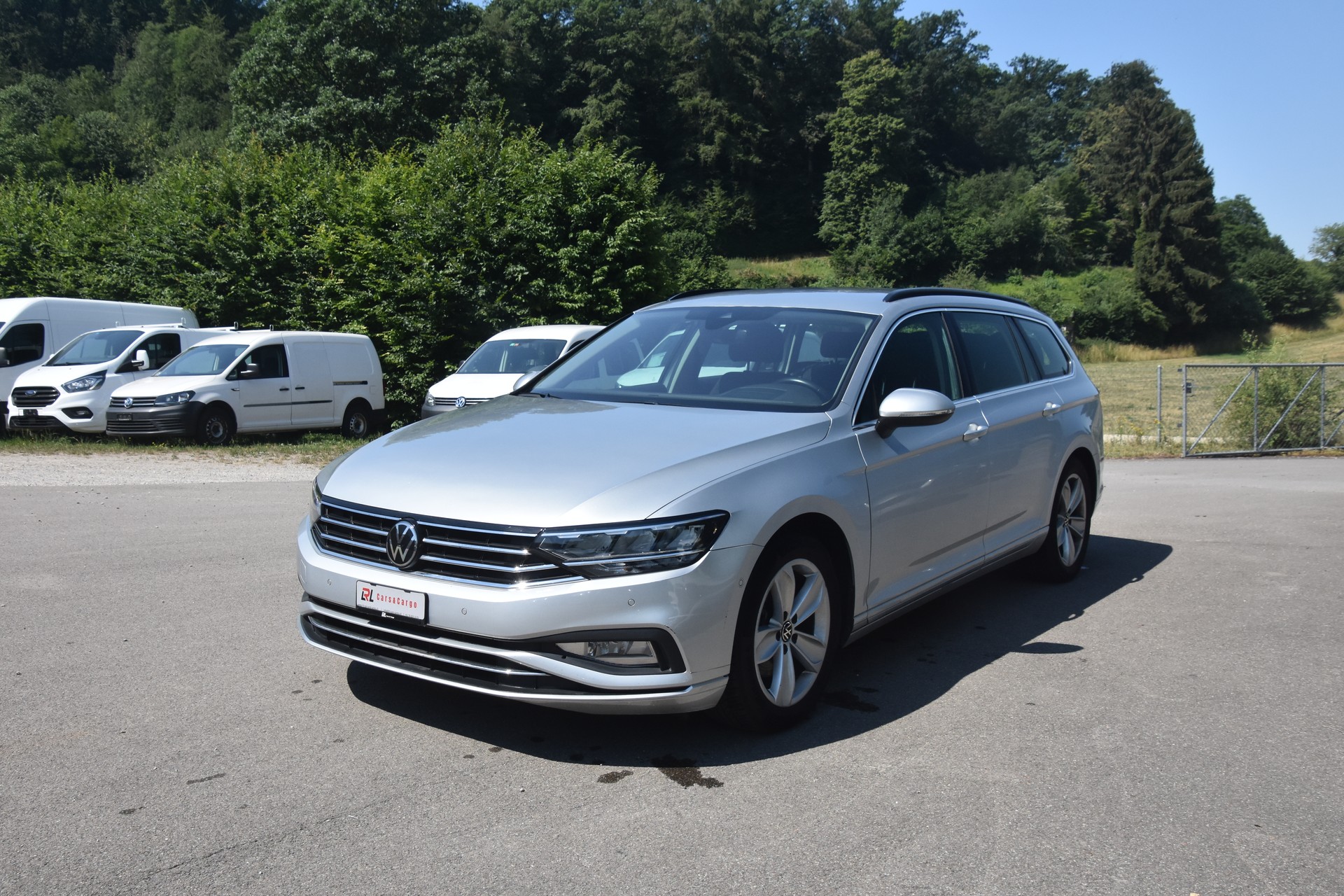 VW Passat 2.0 TDI BMT Business 4Motion DSG-image-2
