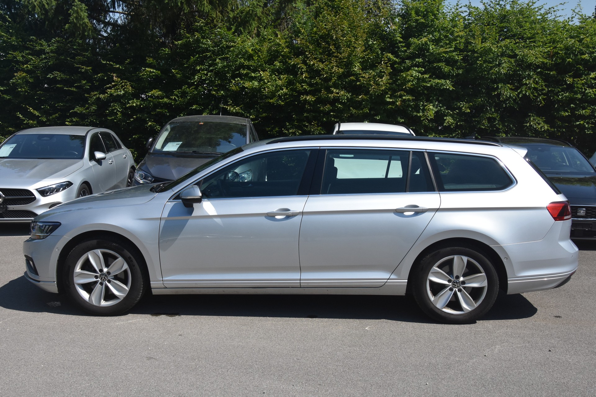 VW Passat 2.0 TDI BMT Business 4Motion DSG-image-7