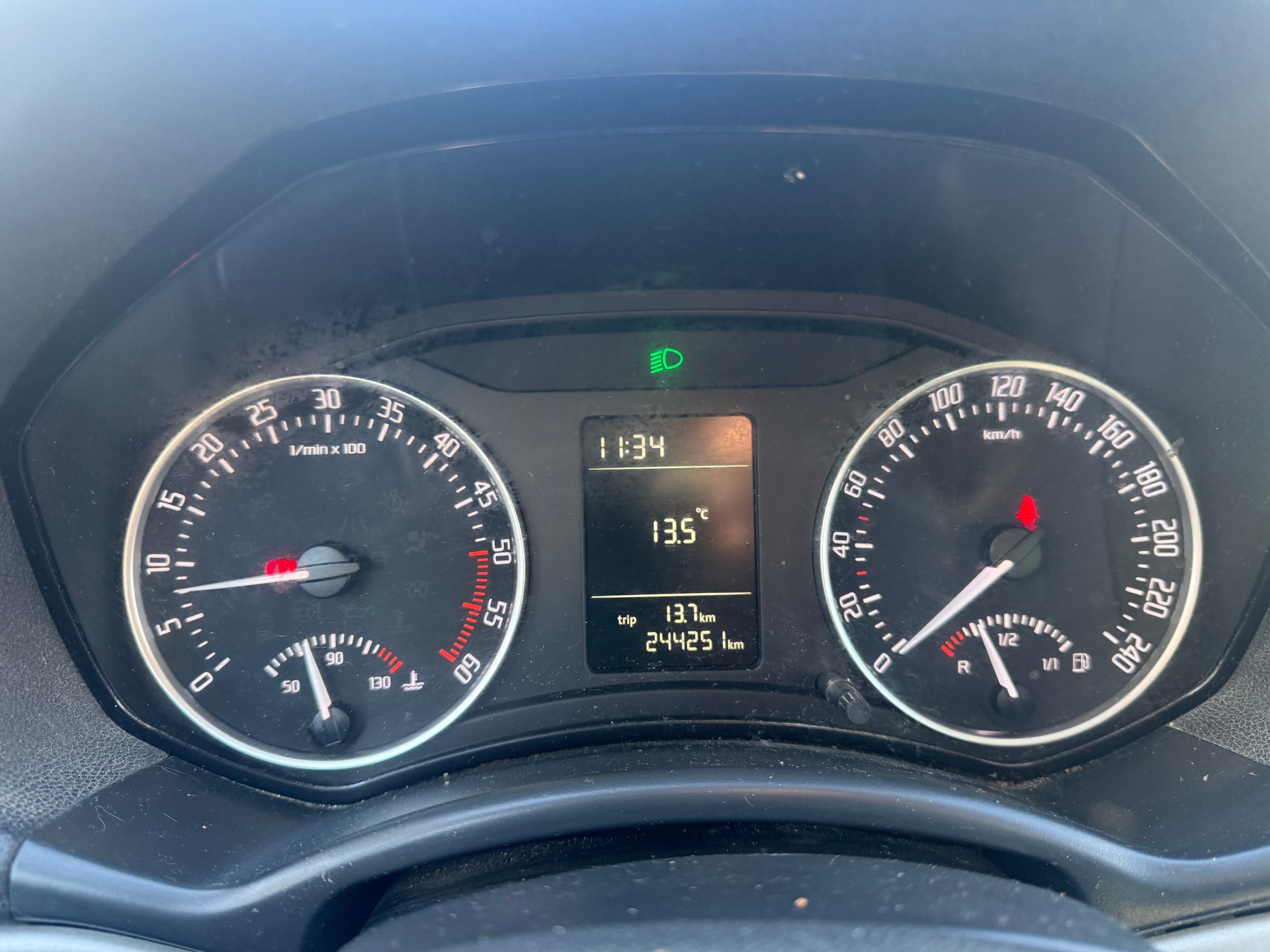 SKODA Octavia Combi 1.6 TDI AllDrive 4x4-image-9