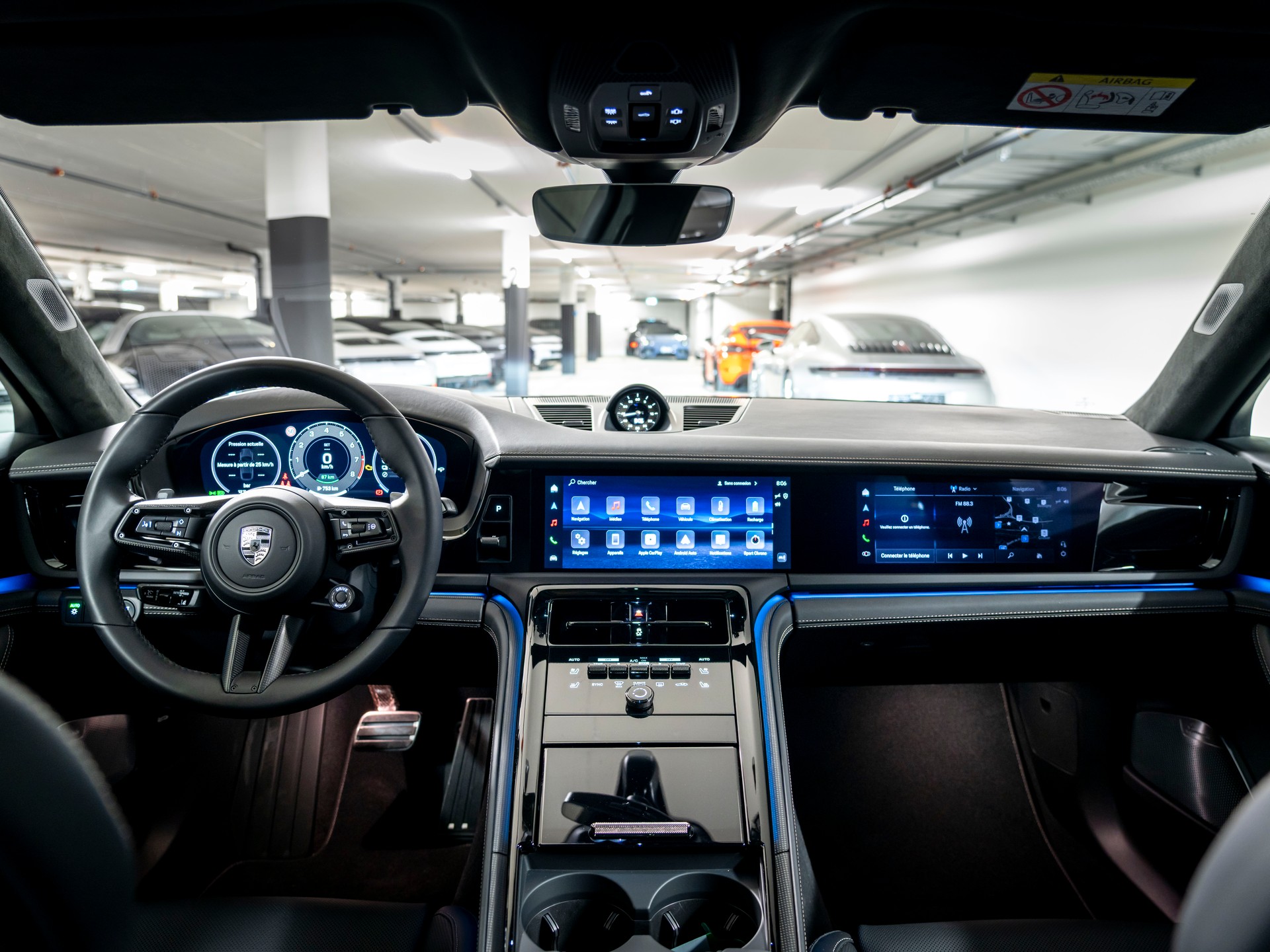 PORSCHE Panamera Turbo S E-Hybrid PDK-image-28