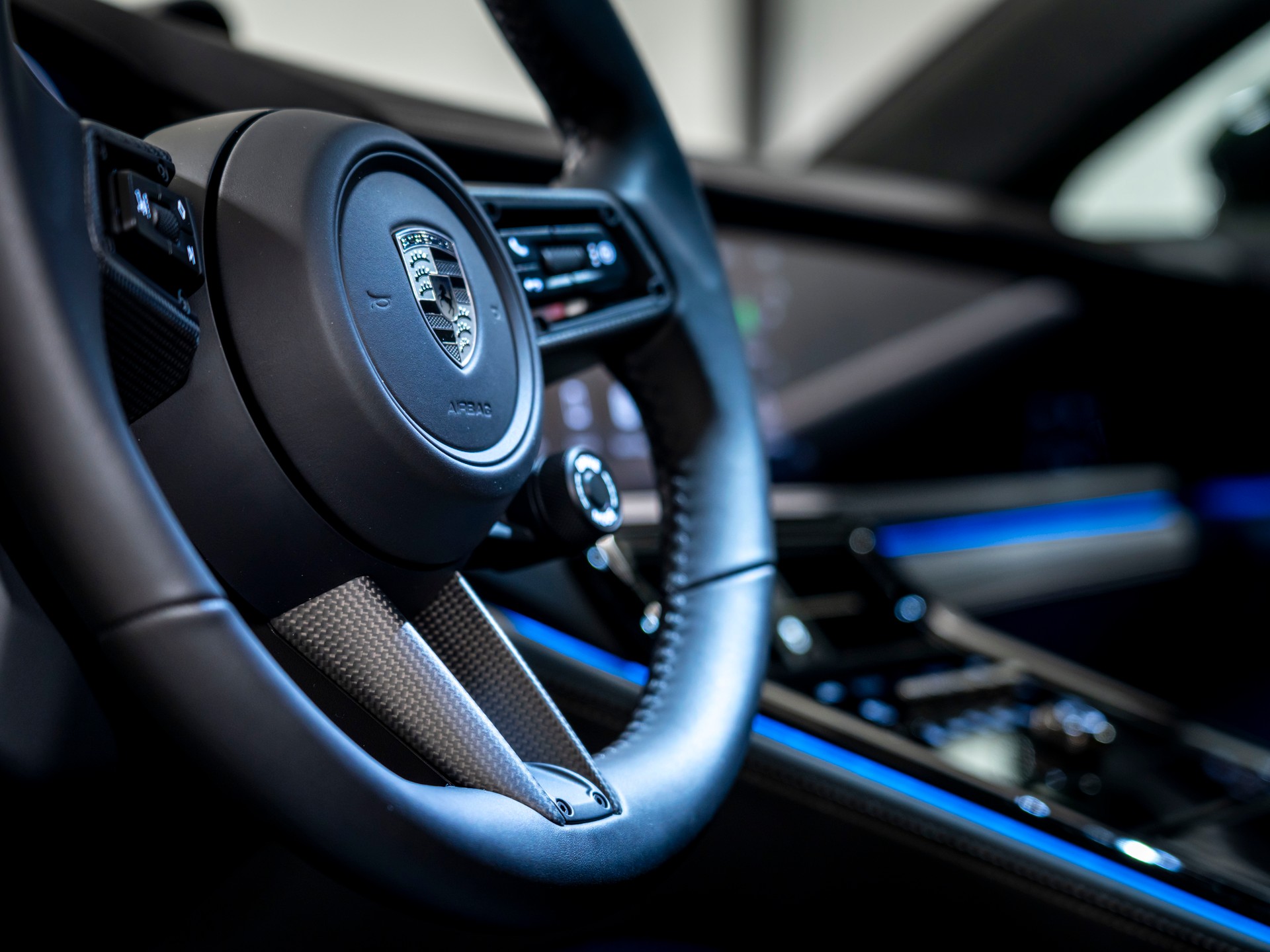 PORSCHE Panamera Turbo S E-Hybrid PDK-image-13