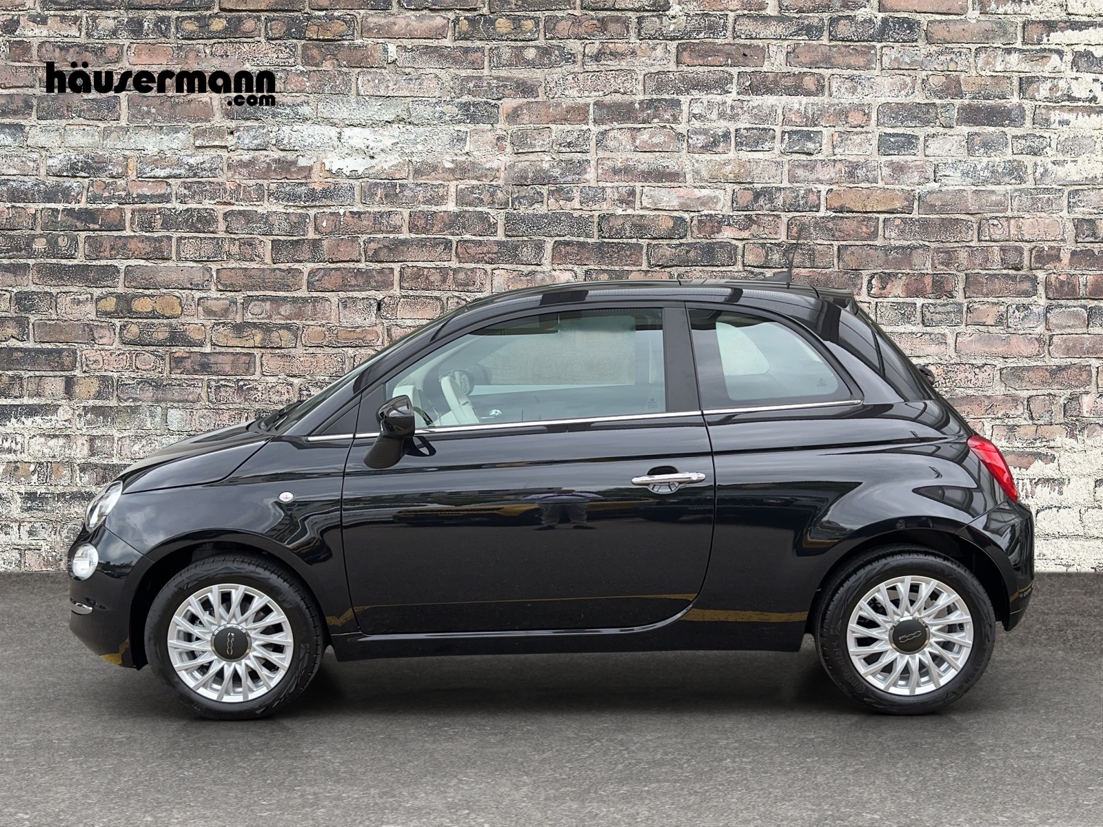 FIAT 500 1.0 Hybrid Lounge-image-2