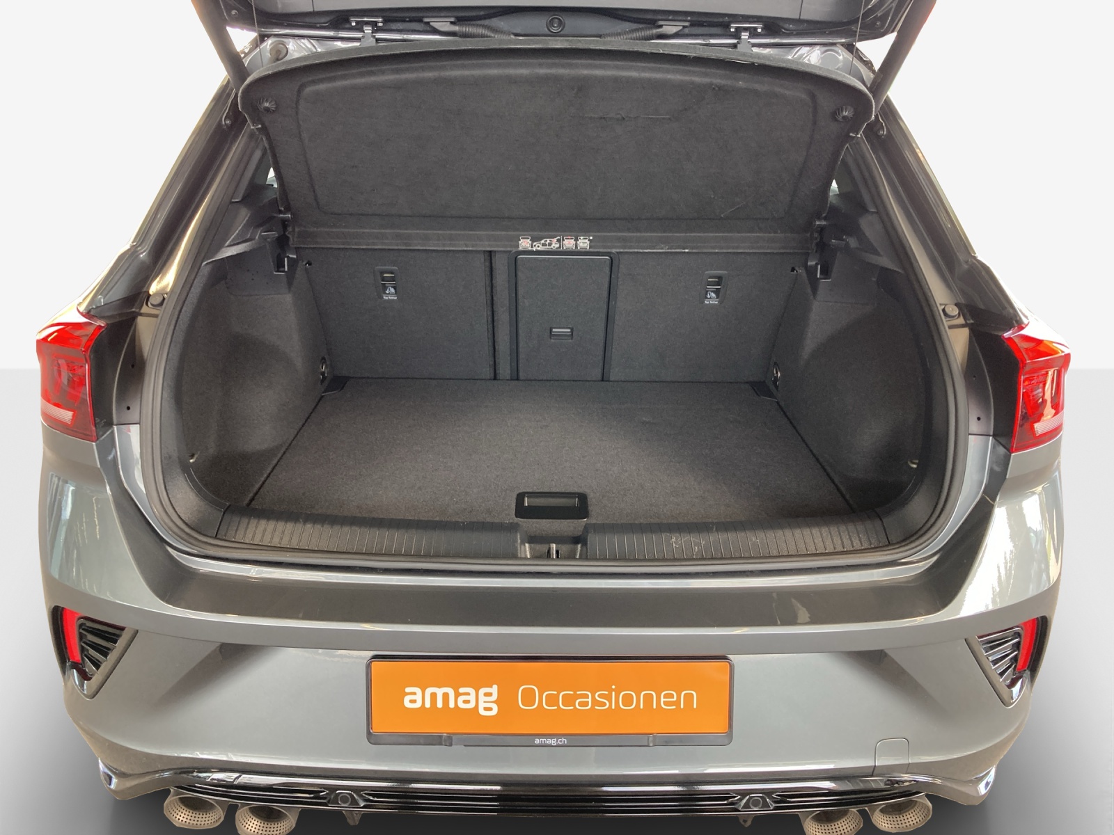 VW T-Roc 2.0 TSI R DSG 4Motion-image-12