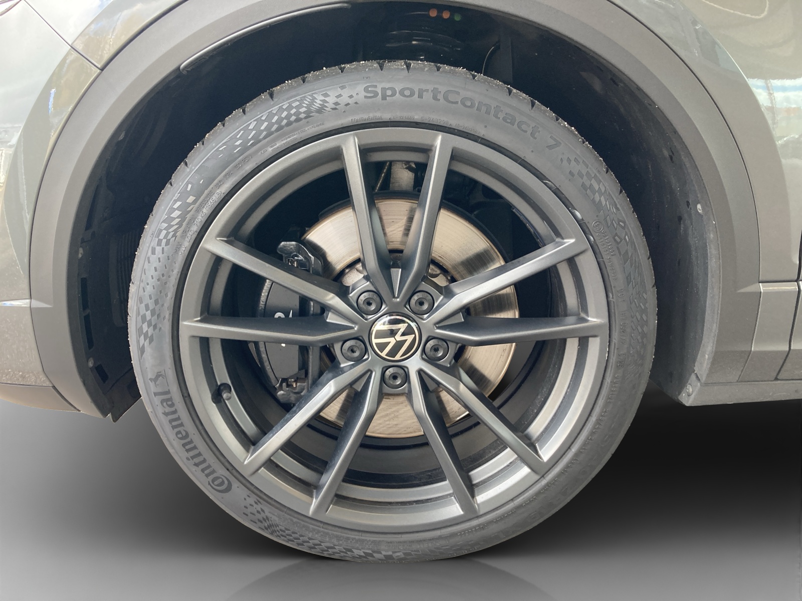 VW T-Roc 2.0 TSI R DSG 4Motion-image-15
