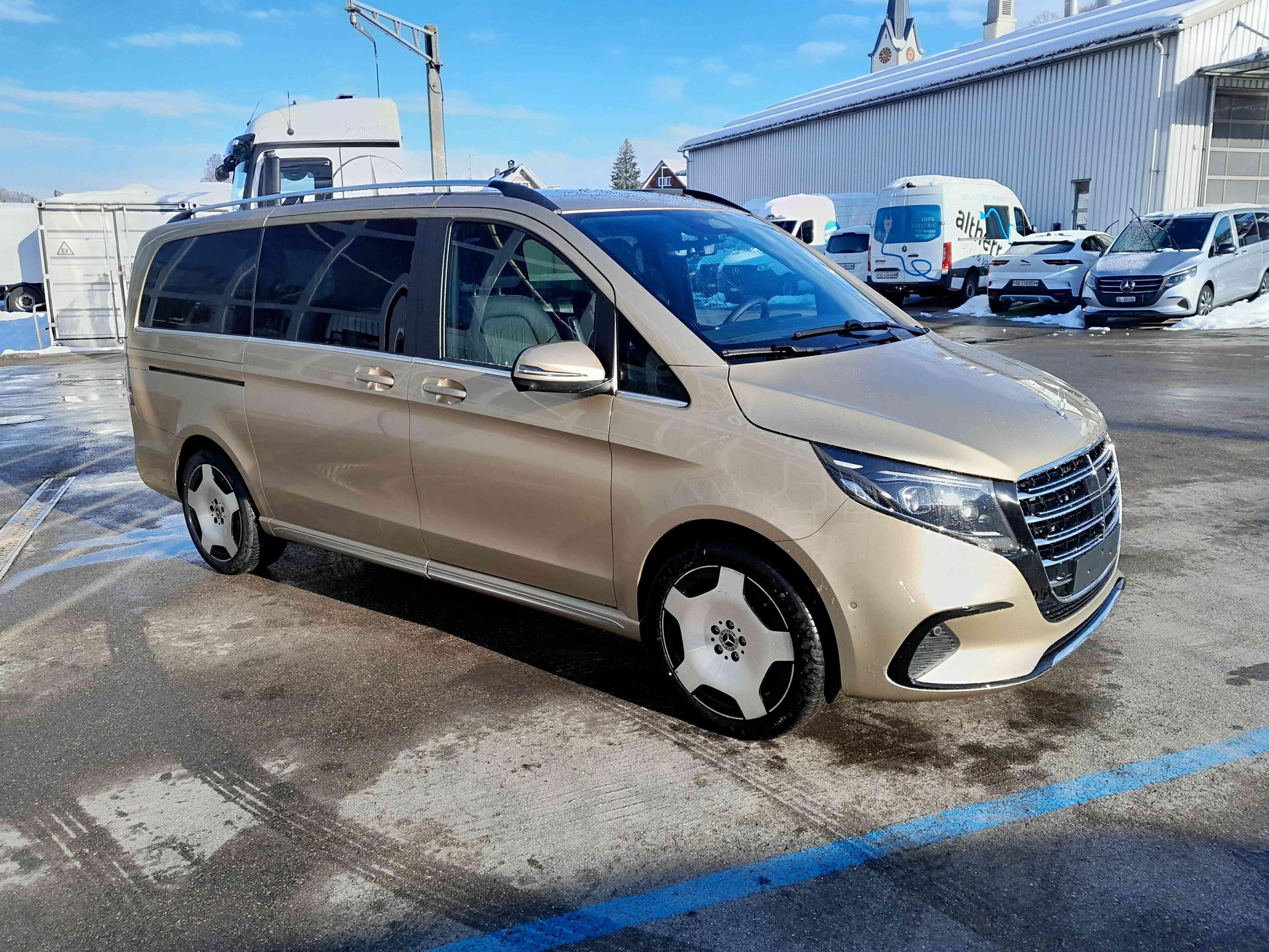 MERCEDES-BENZ V 300d Exclusive L 4x4-image-6