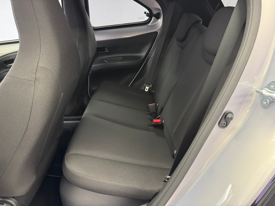 Aygo X Hybrid 1.5 Trend