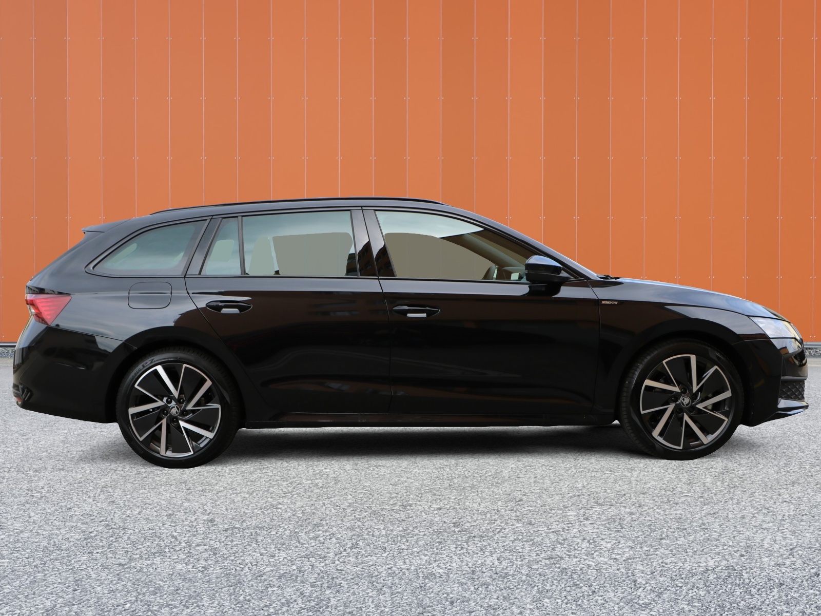 SKODA Octavia Combi 2.0 TSI DSG Sport Line 4x4-image-3