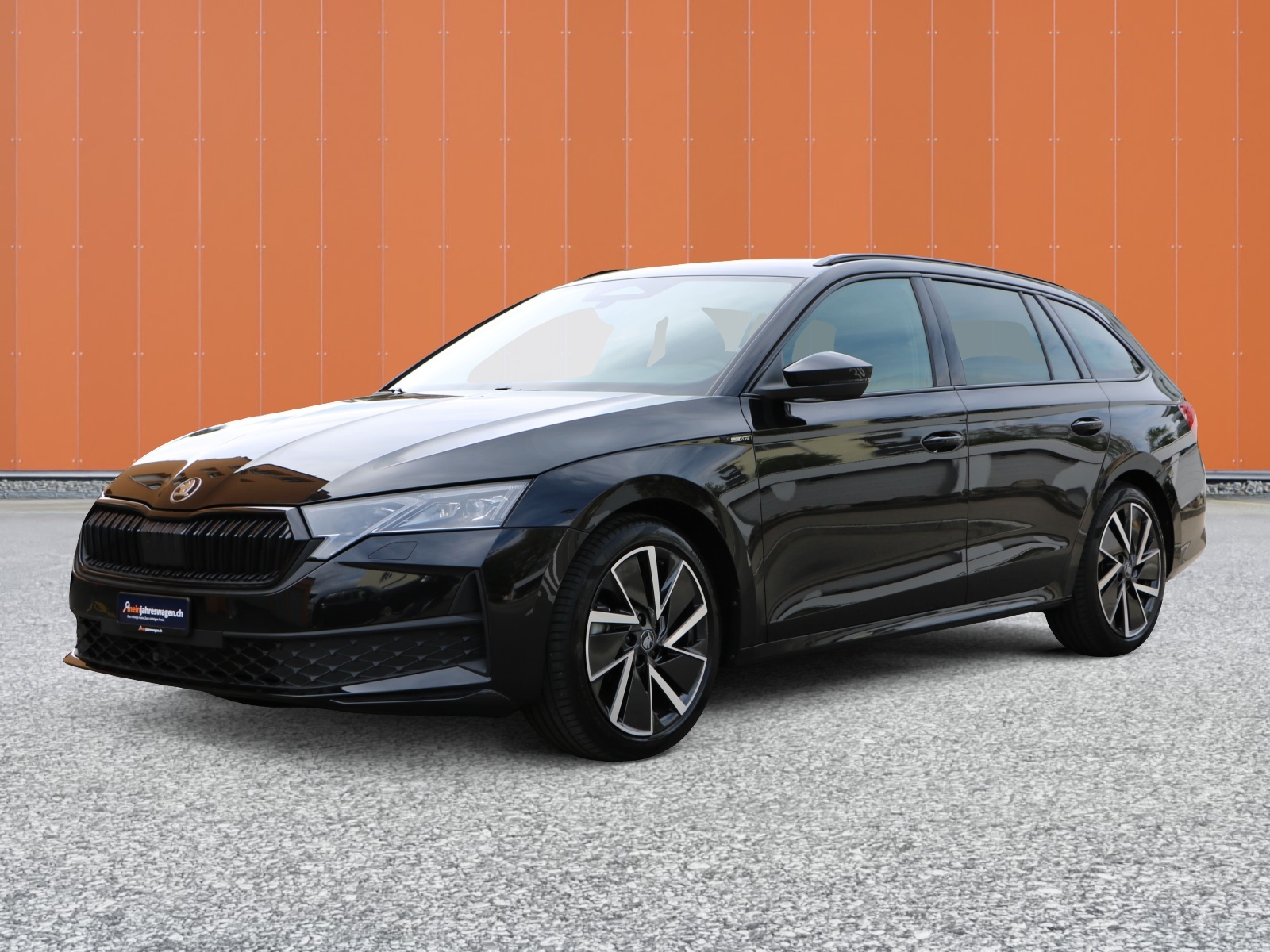 SKODA Octavia Combi 2.0 TSI DSG Sport Line 4x4-image-0