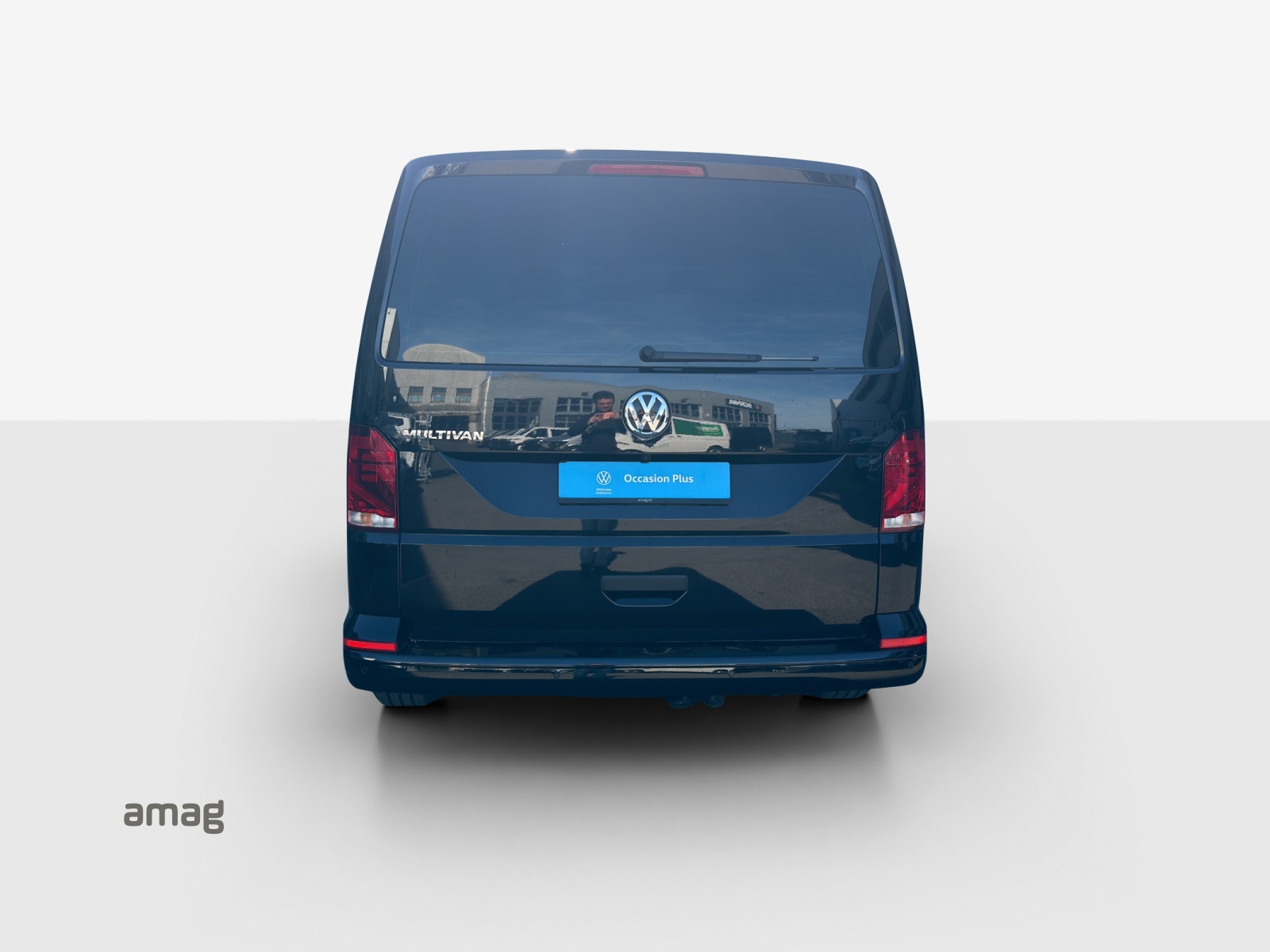 VW T6.1 Multivan 2.0 TDI Family DSG-image-3