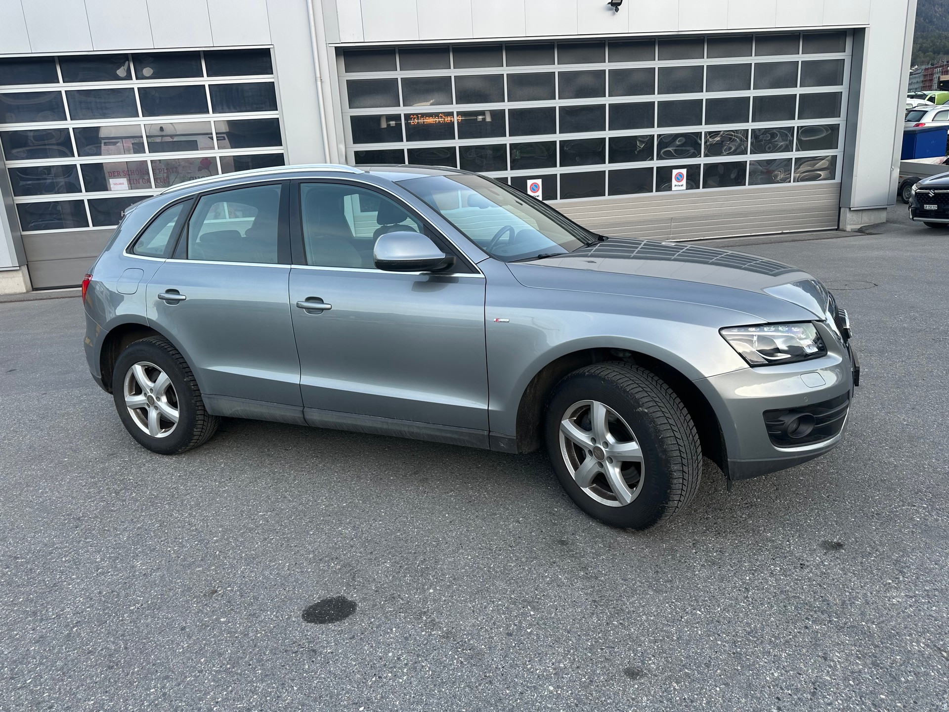 AUDI Q5 3.0 TDI quattro S-tronic-image-9