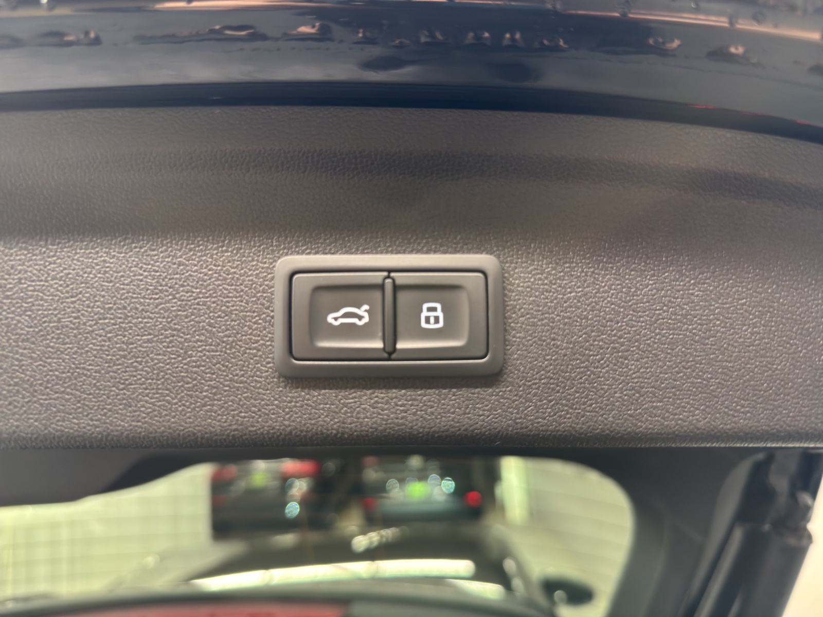 AUDI RS3 Sportback 2.5 TFSI quattro S-Tronic-image-11
