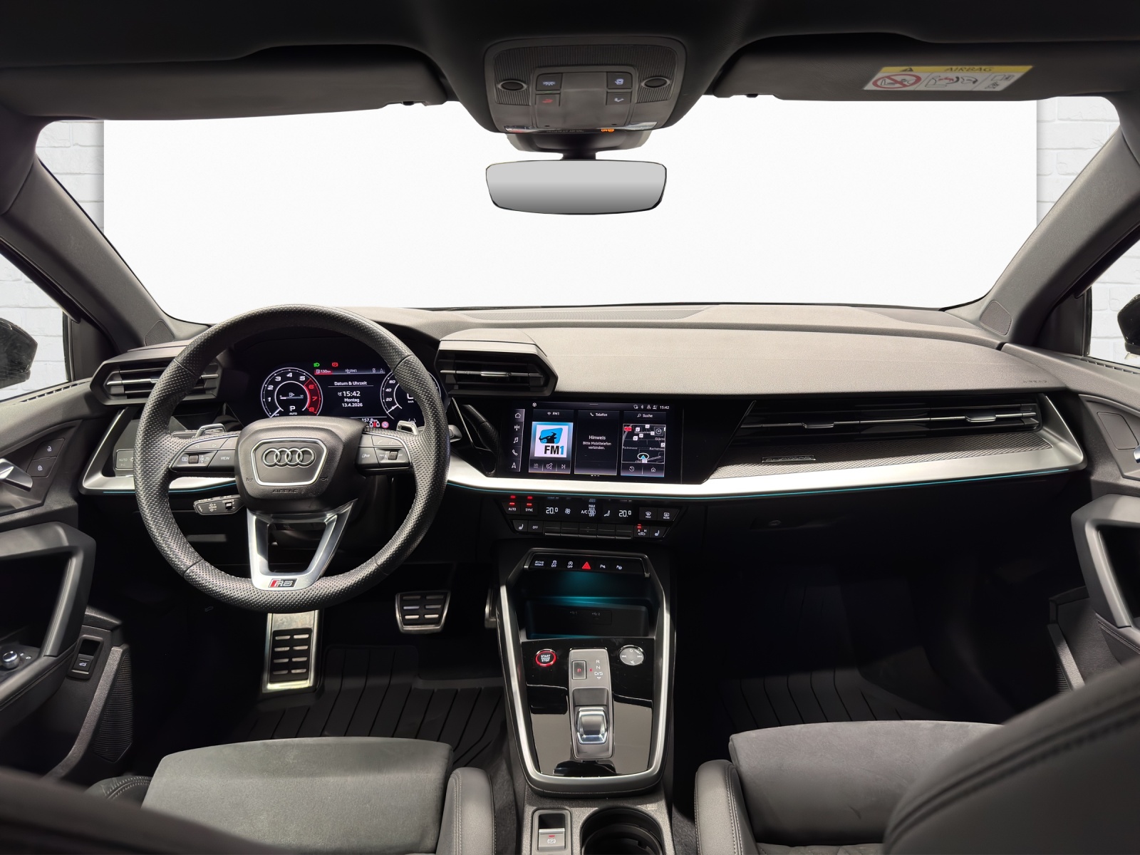 AUDI RS3 Sportback 2.5 TFSI quattro S-Tronic-image-7