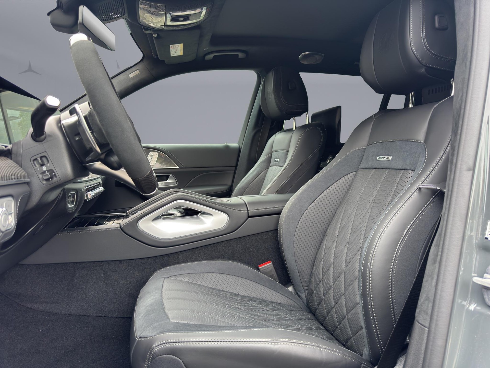 MERCEDES-BENZ GLS 63 AMG 4matic+-image-9