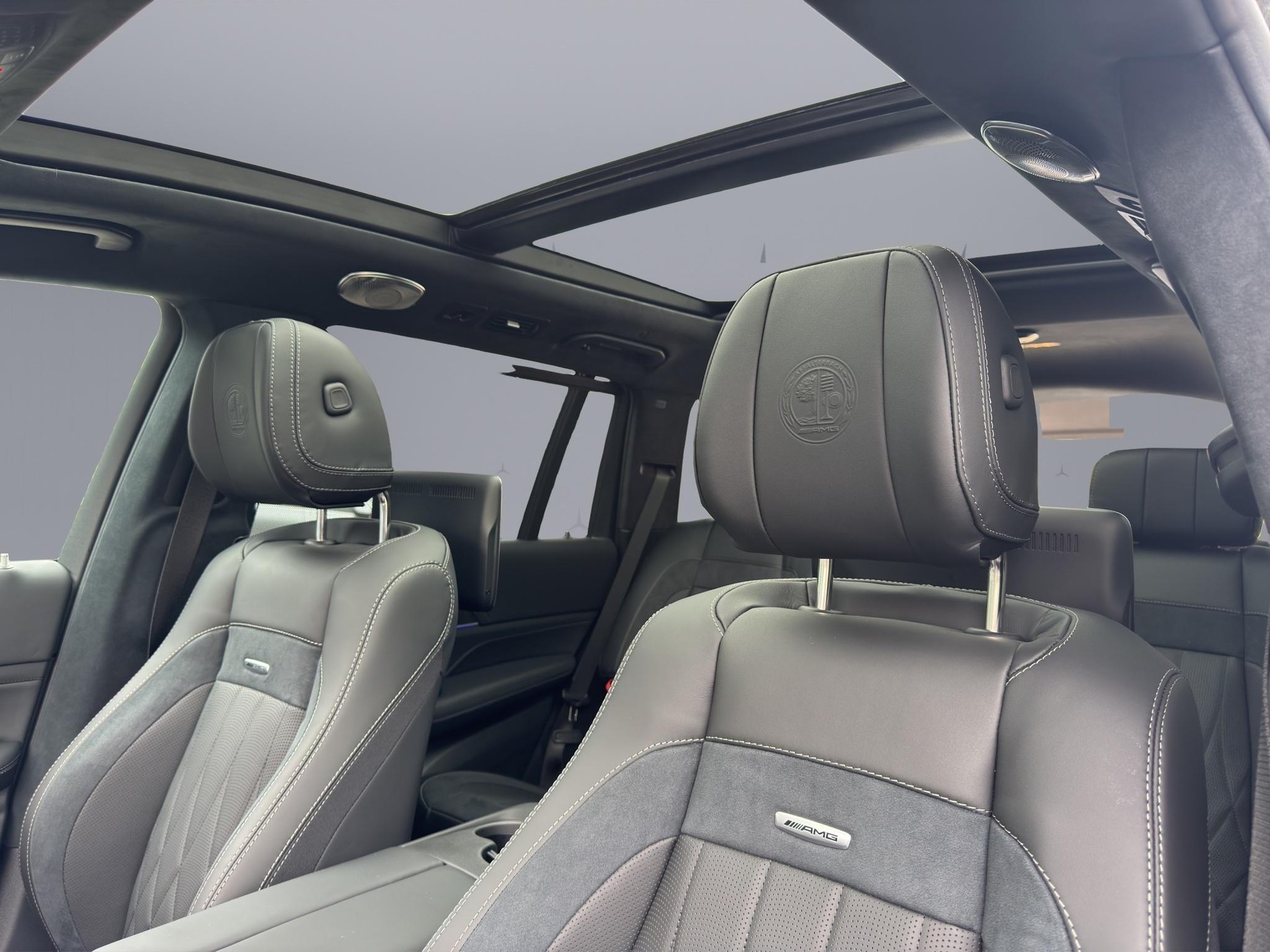 MERCEDES-BENZ GLS 63 AMG 4matic+-image-20