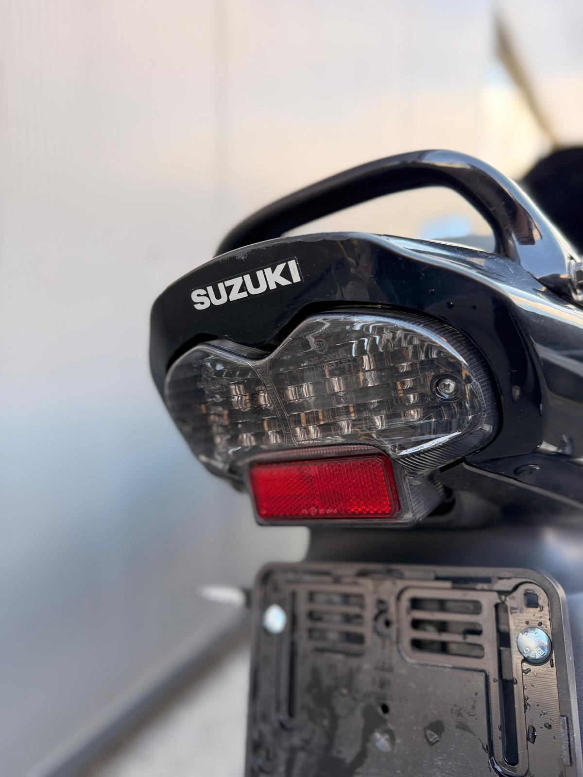 SUZUKI GSF 1200 S Bandit-image-8