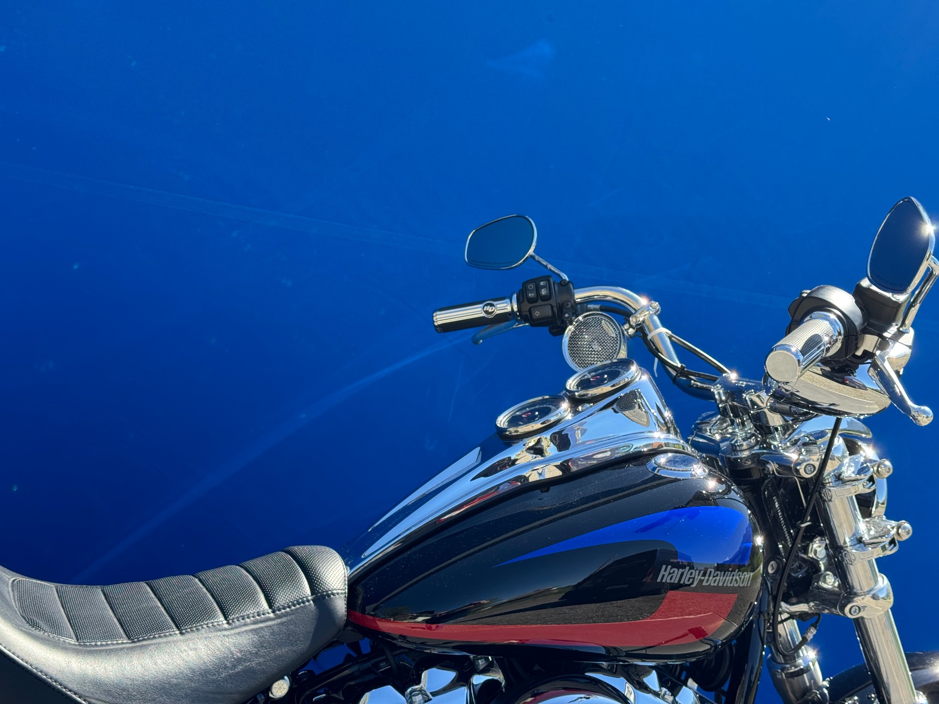 HARLEY-DAVIDSON FXLR Low Rider 107 ABS mit (35 KW)-image-7
