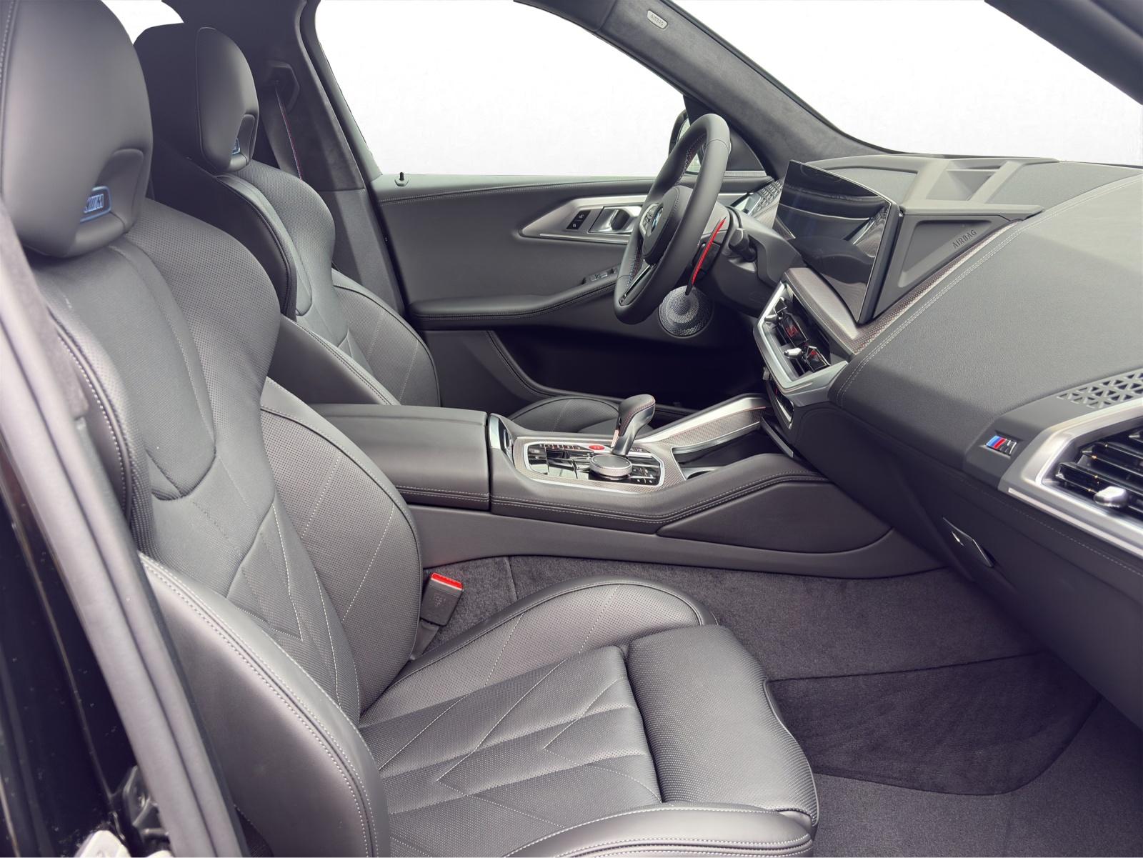 BMW XM Label Plug-in Hybrid-image-15