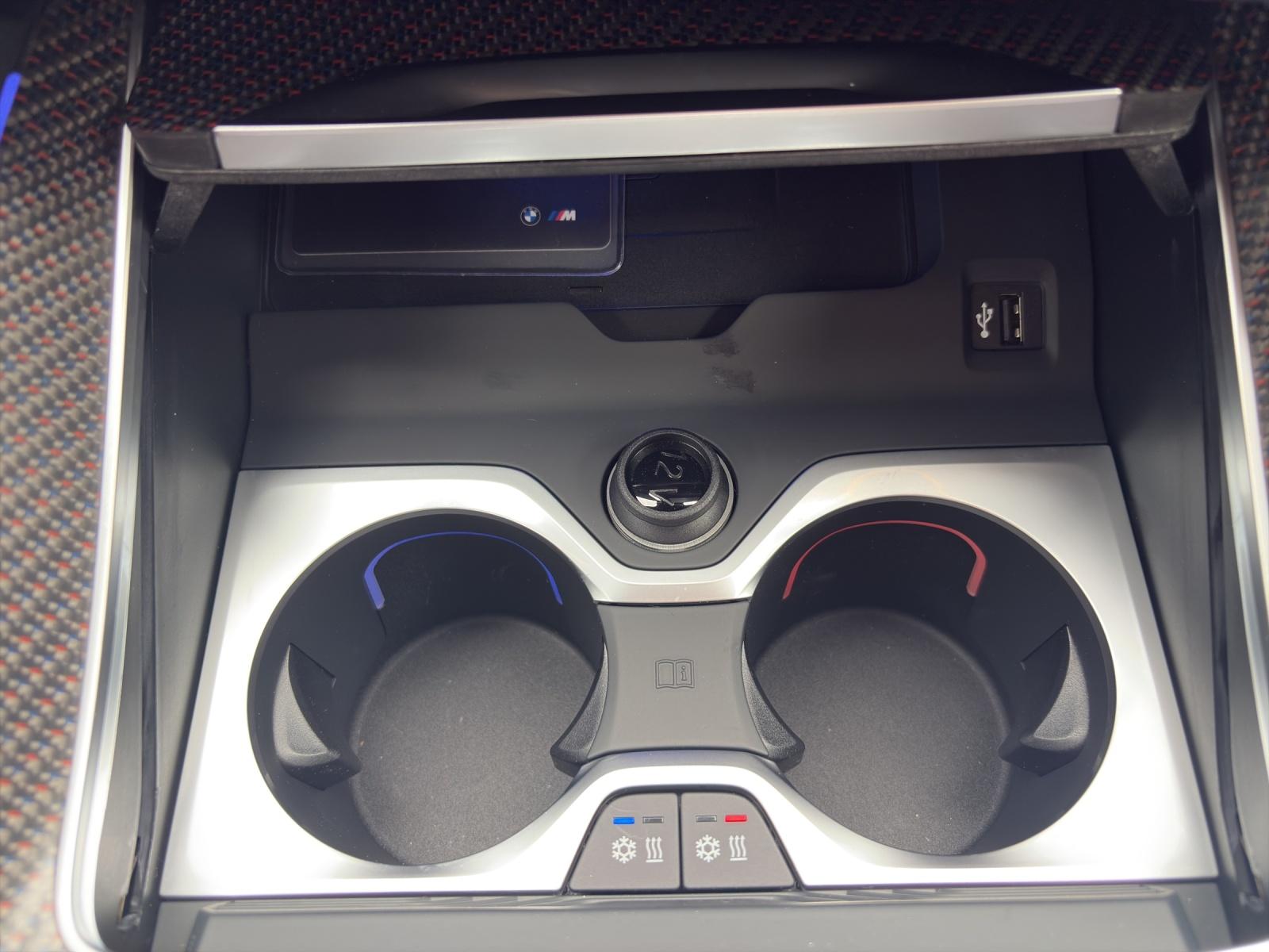 BMW XM Label Plug-in Hybrid-image-20