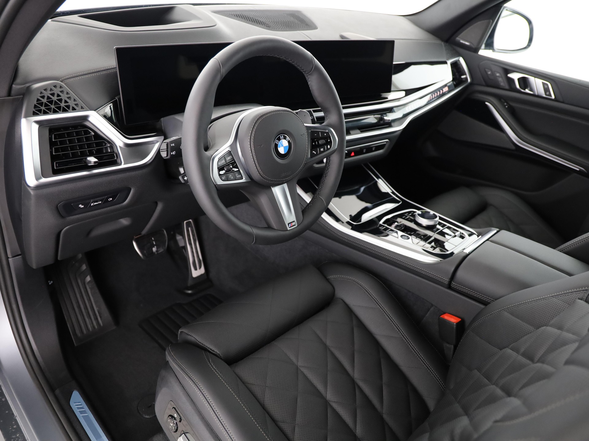 BMW X5 40d xDrive SAG-image-12