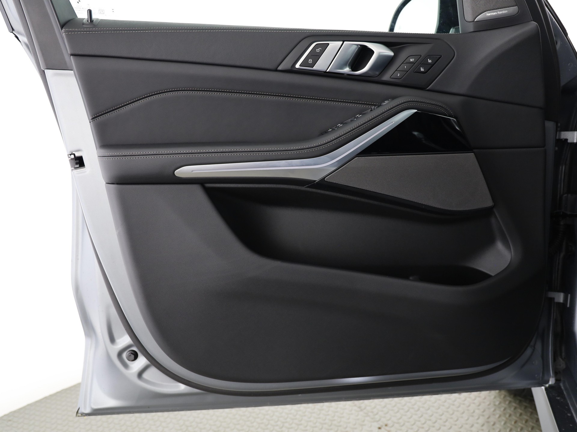 BMW X5 40d xDrive SAG-image-11