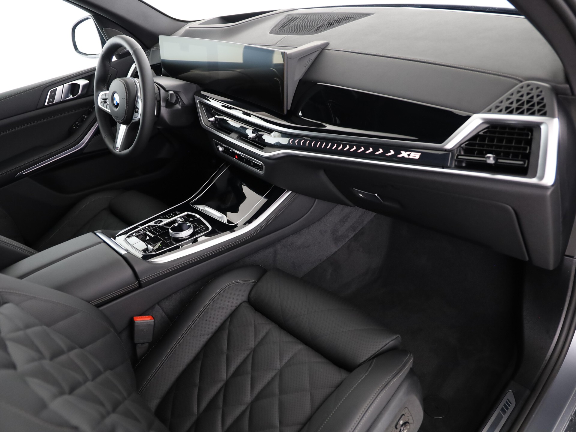 BMW X5 40d xDrive SAG-image-17
