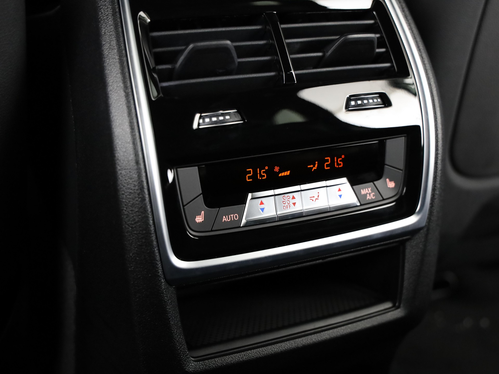 BMW X5 40d xDrive SAG-image-22