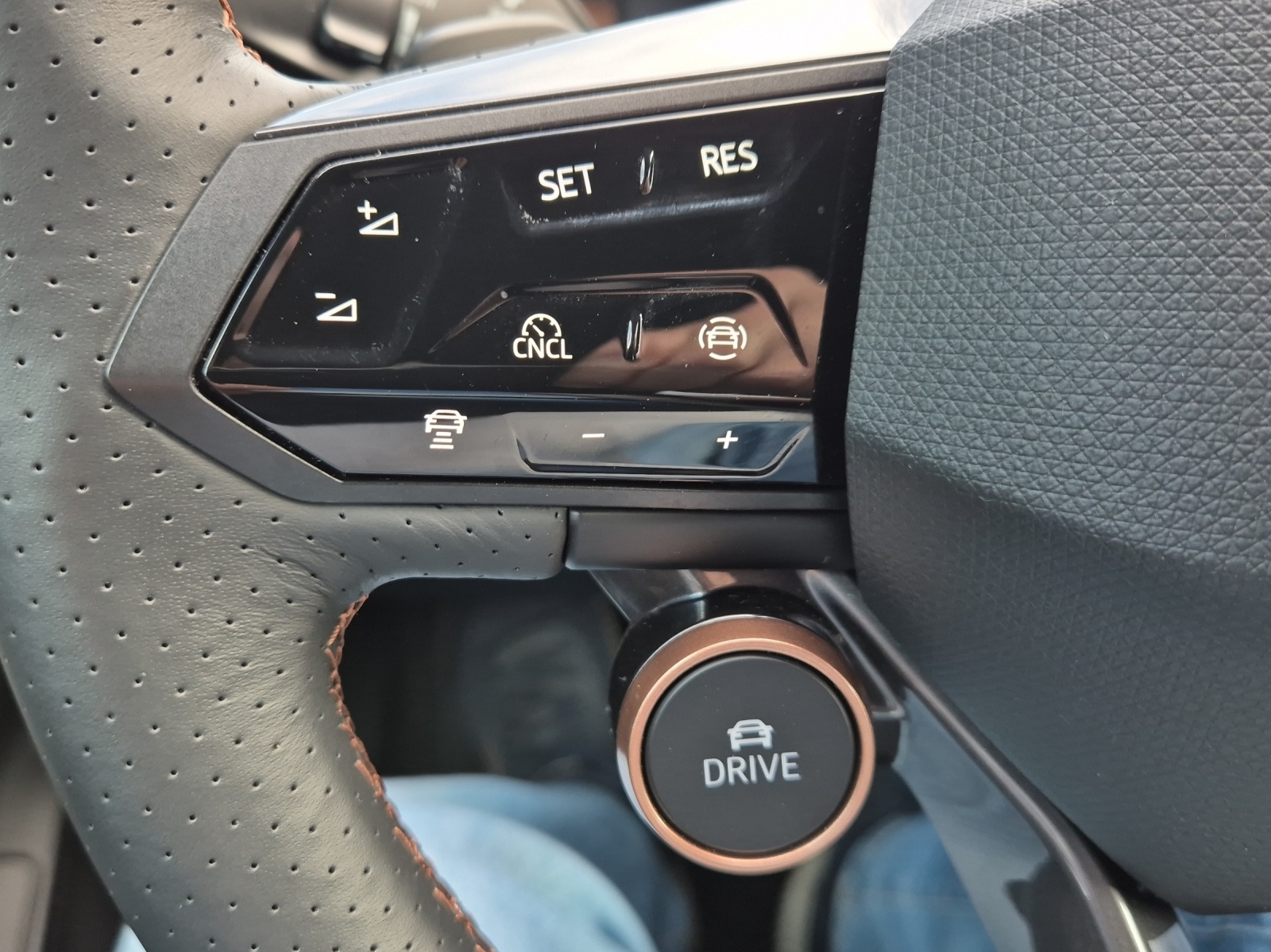 CUPRA Tavascan Type 4 77 kWh Endurance Edge-image-13