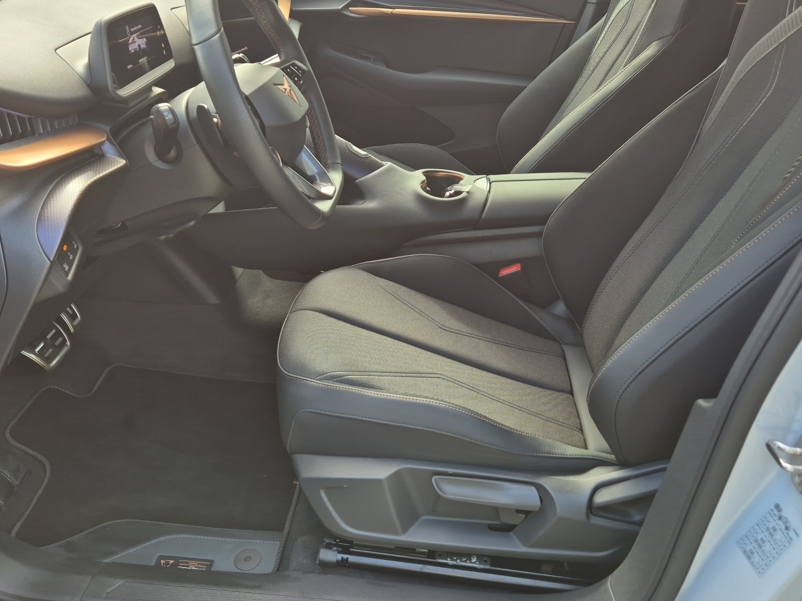 CUPRA Tavascan Type 4 77 kWh Endurance Edge-image-8