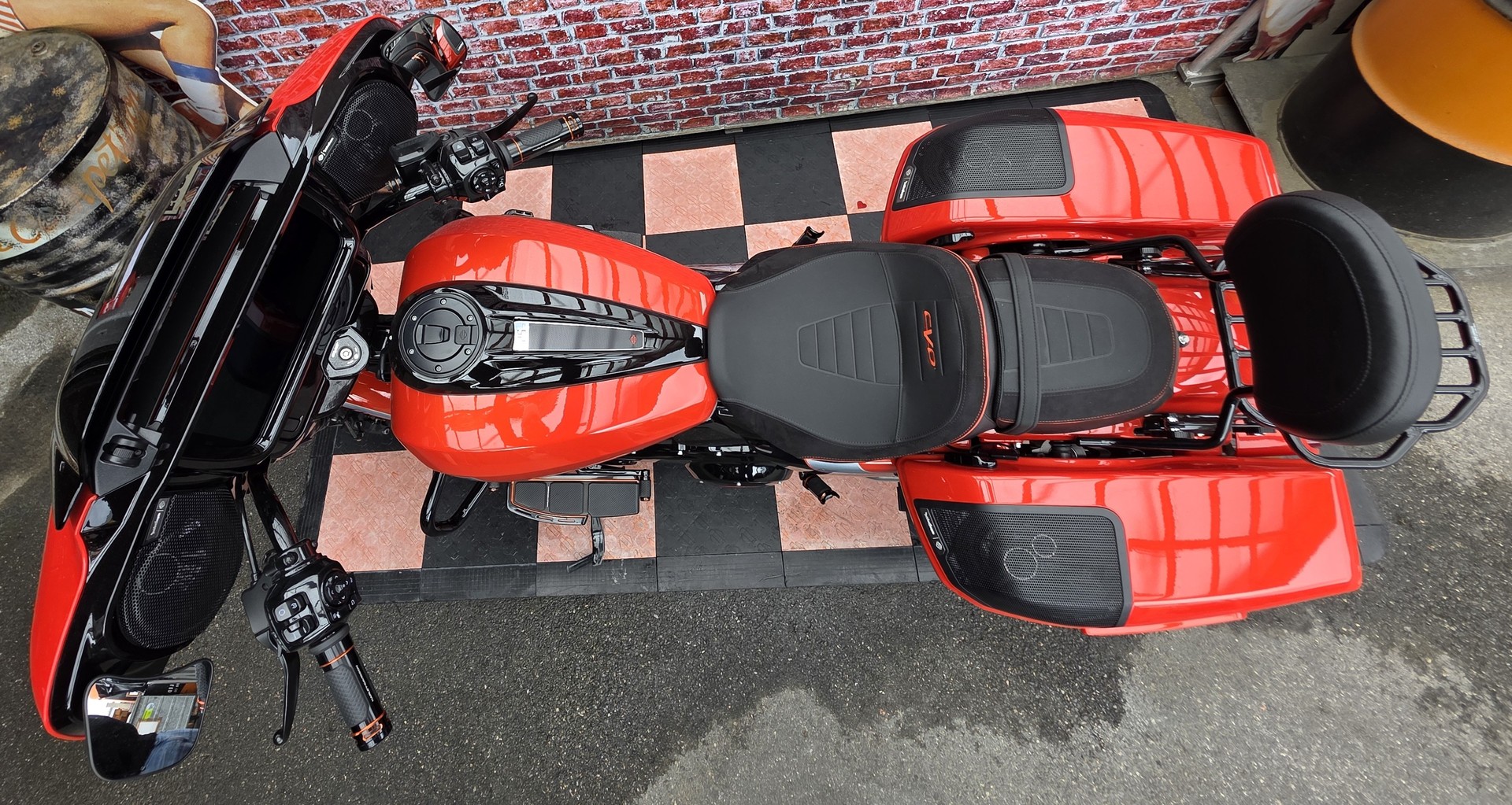 HARLEY-DAVIDSON FLHXSE Street Glide CVO 121-image-4