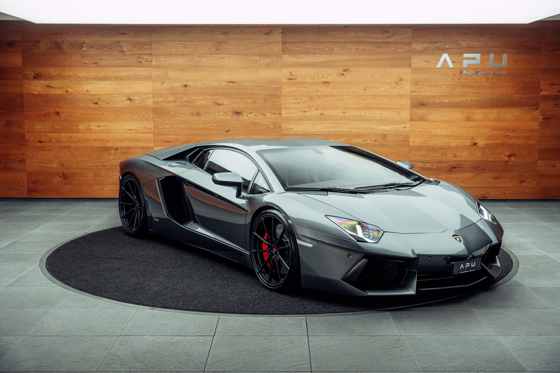 LAMBORGHINI Aventador LP700-4 Coupé E-Gear Grigio Estoque-image-0
