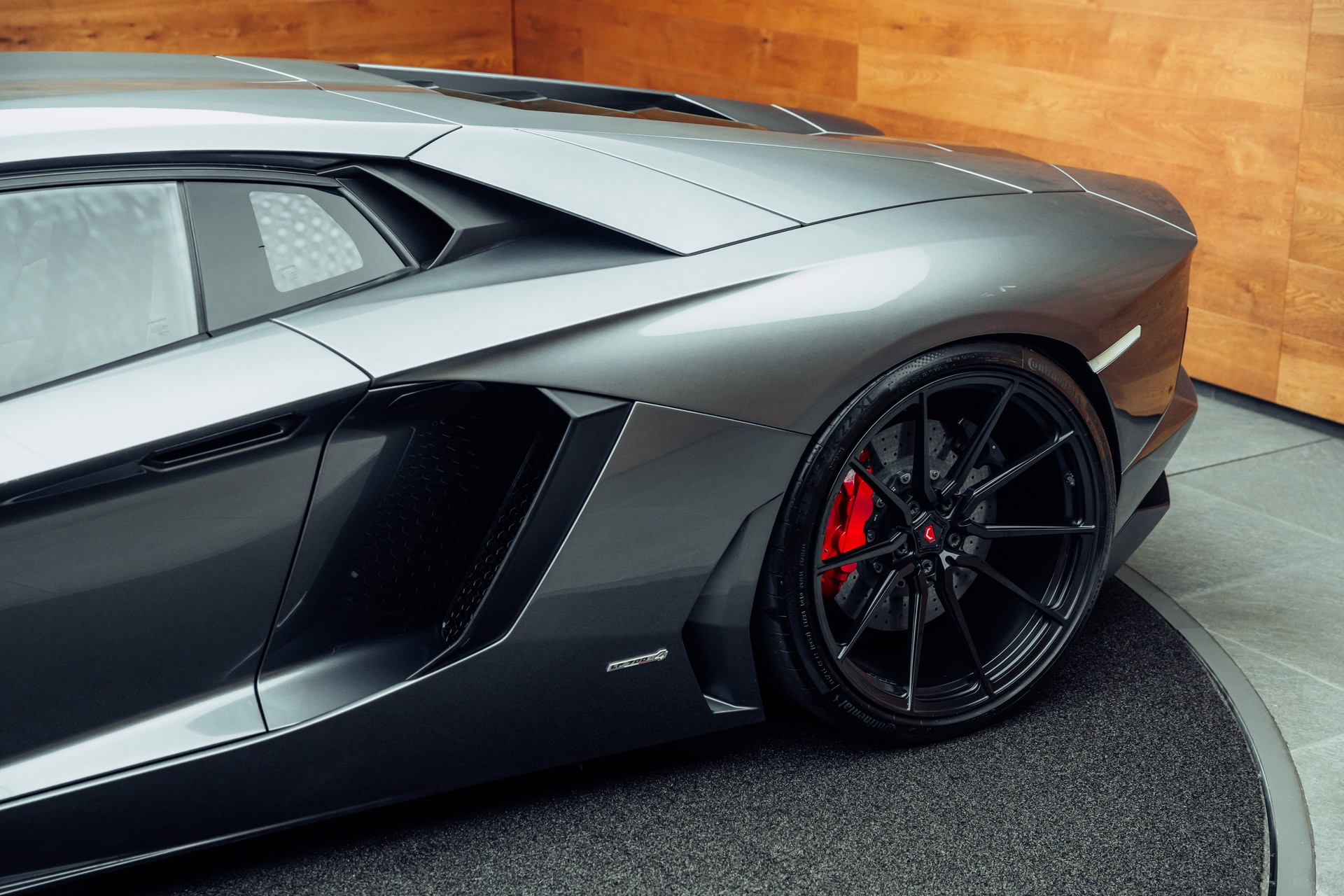 LAMBORGHINI Aventador LP700-4 Coupé E-Gear Grigio Estoque-image-18