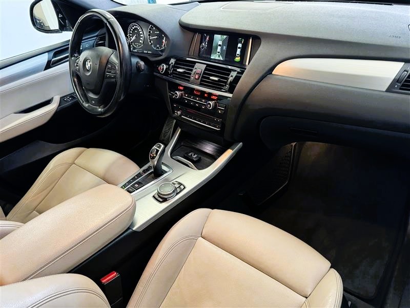 BMW X4 xDrive 35i Steptronic-image-11