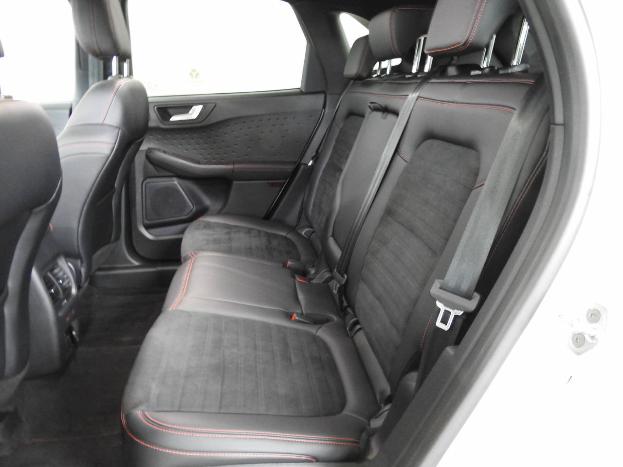 FORD Kuga 2.0 EcoBlue ST-Line X 4x4-image-13