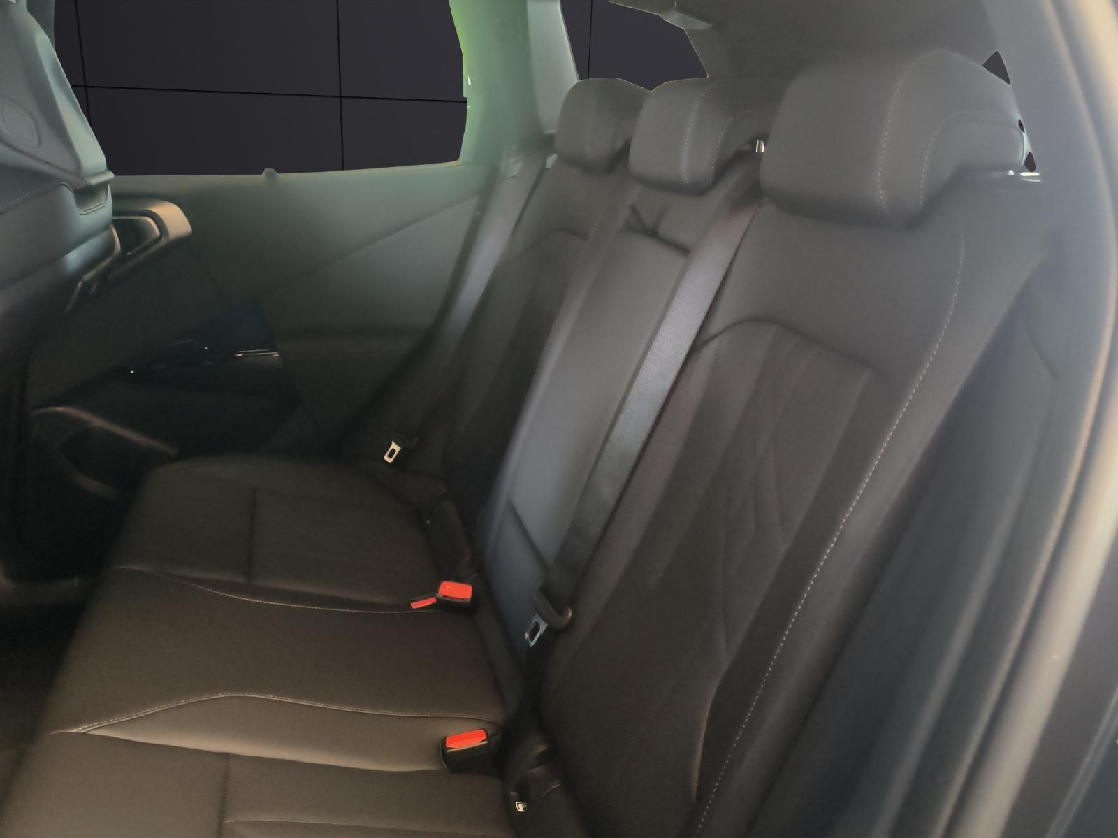 BMW X3 20i xDrive-image-12