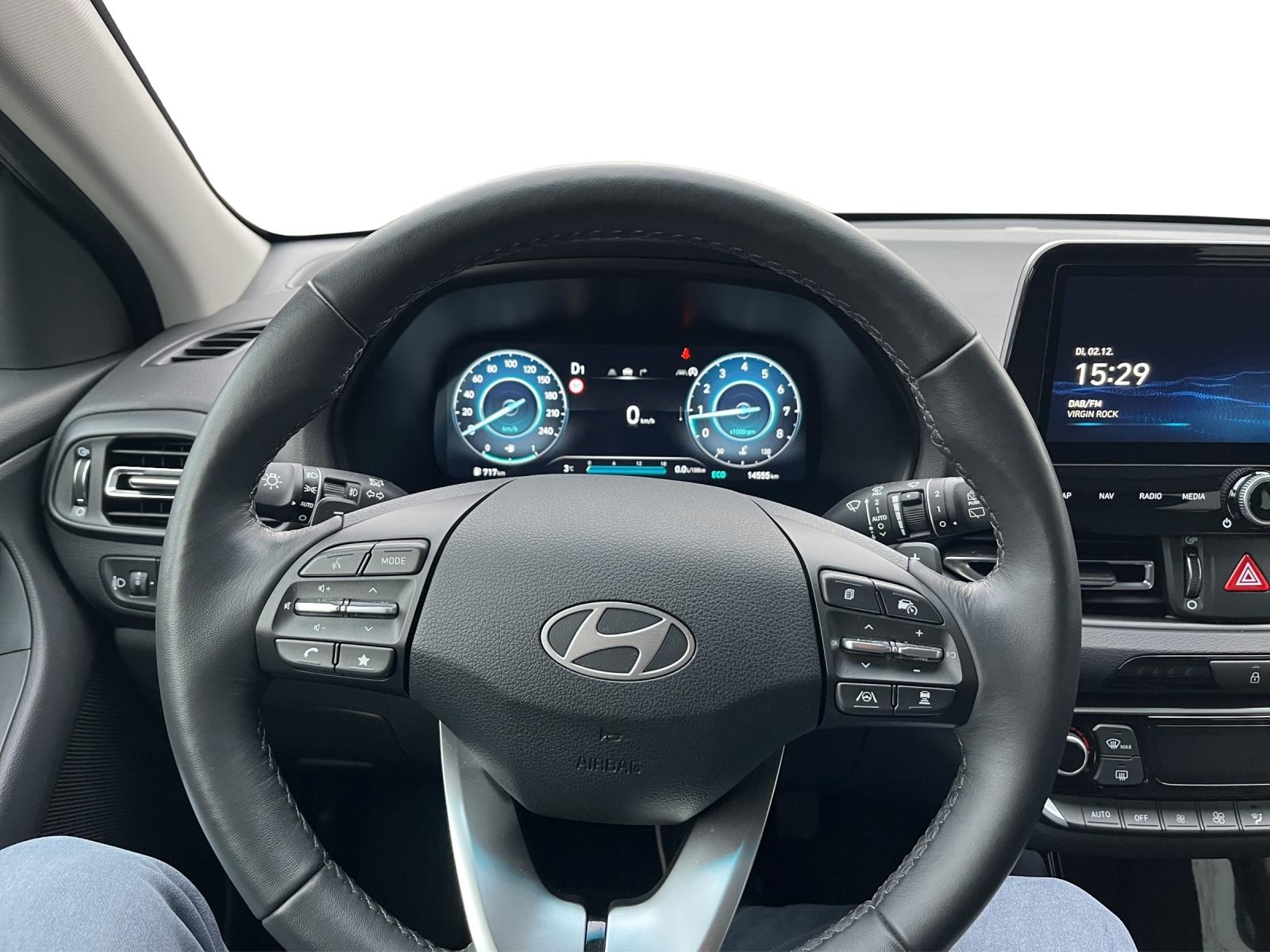HYUNDAI i30 1.5 T-GDi Vertex-image-6