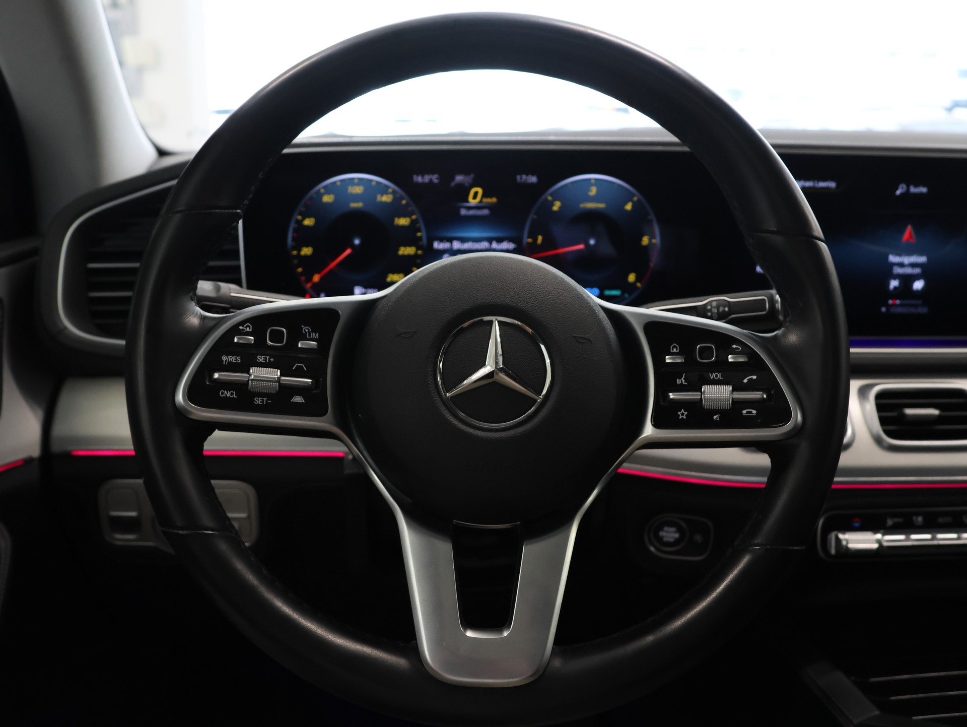 MERCEDES-BENZ GLE Coupé 300 d 4Matic+ 9G-Tronic *Panorama* *Burmester* *360 Kamera*-image-18