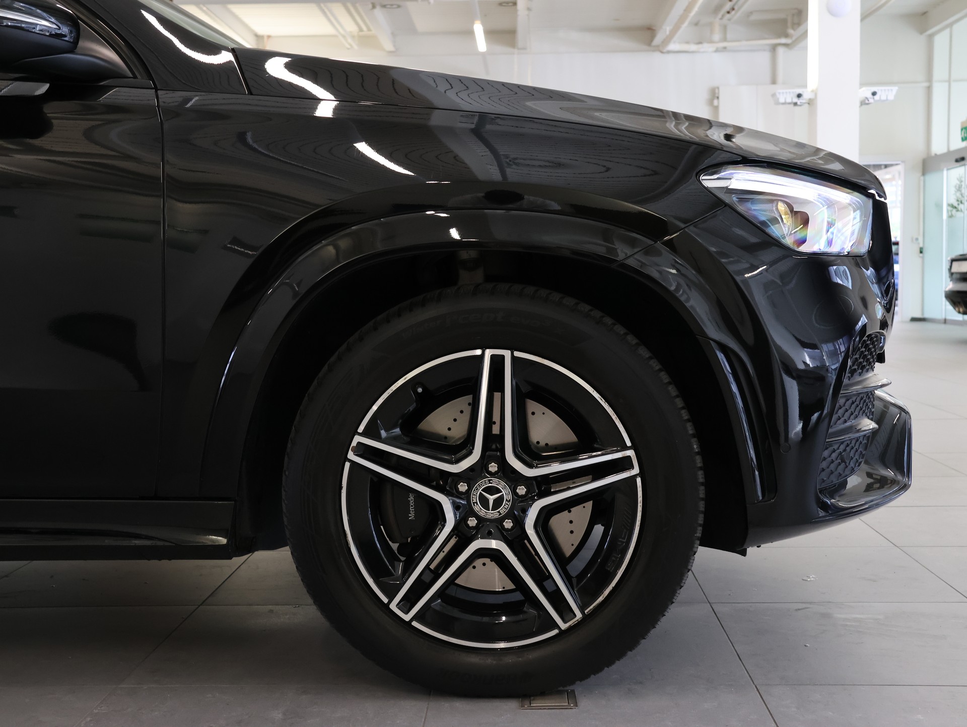 MERCEDES-BENZ GLE Coupé 300 d 4Matic+ 9G-Tronic *Panorama* *Burmester* *360 Kamera*-image-7
