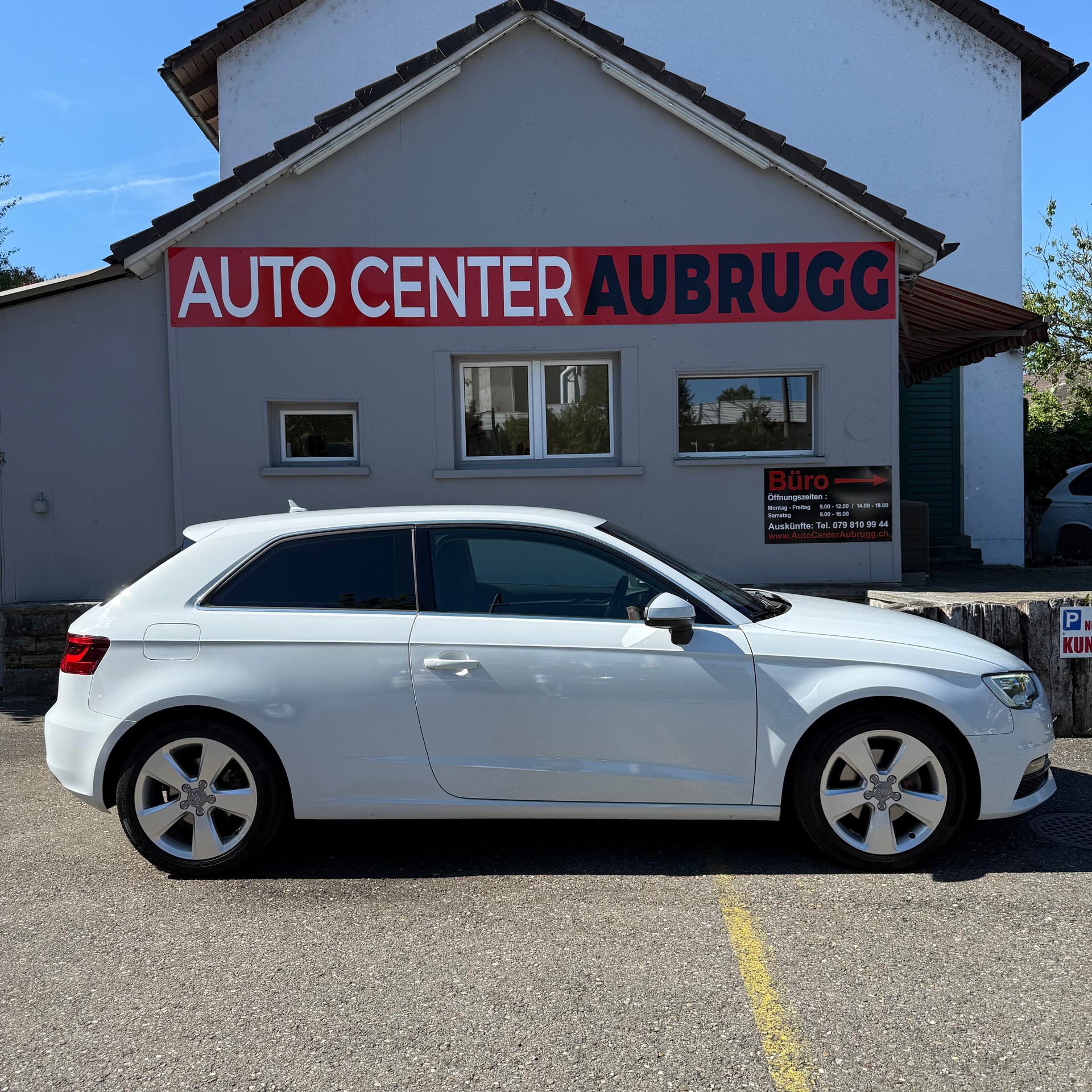 AUDI A3 2.0 TDI Ambition S-tronic-image-7