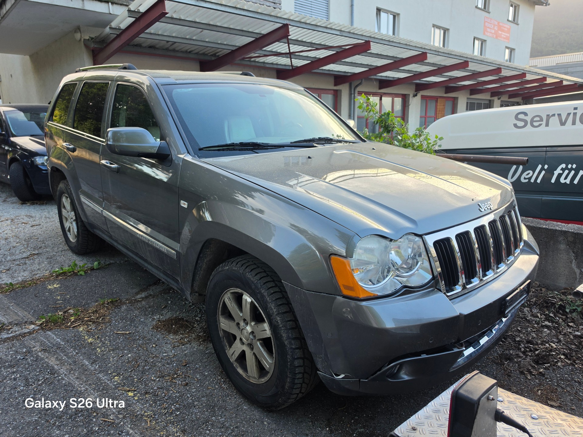 JEEP Grand Cherokee-image-6
