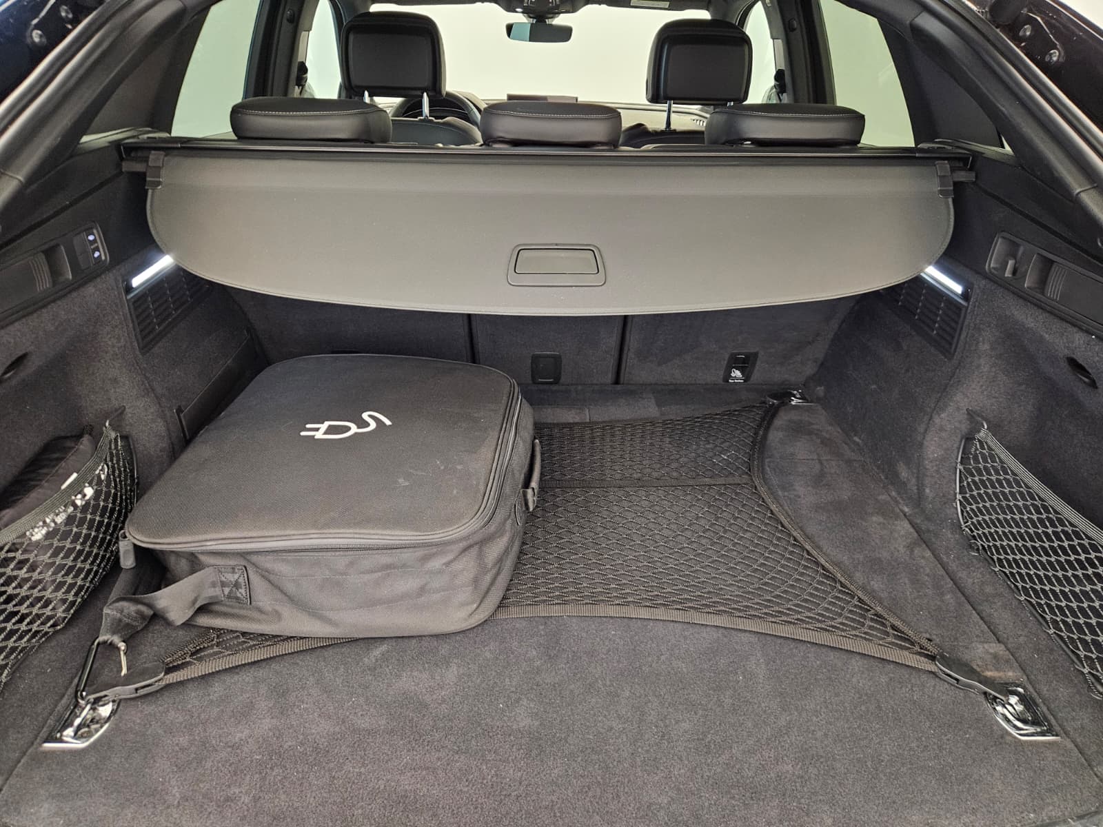 AUDI Q5 Sportback 50 TFSI e PHEV Black Edition quattro S-tronic-image-14