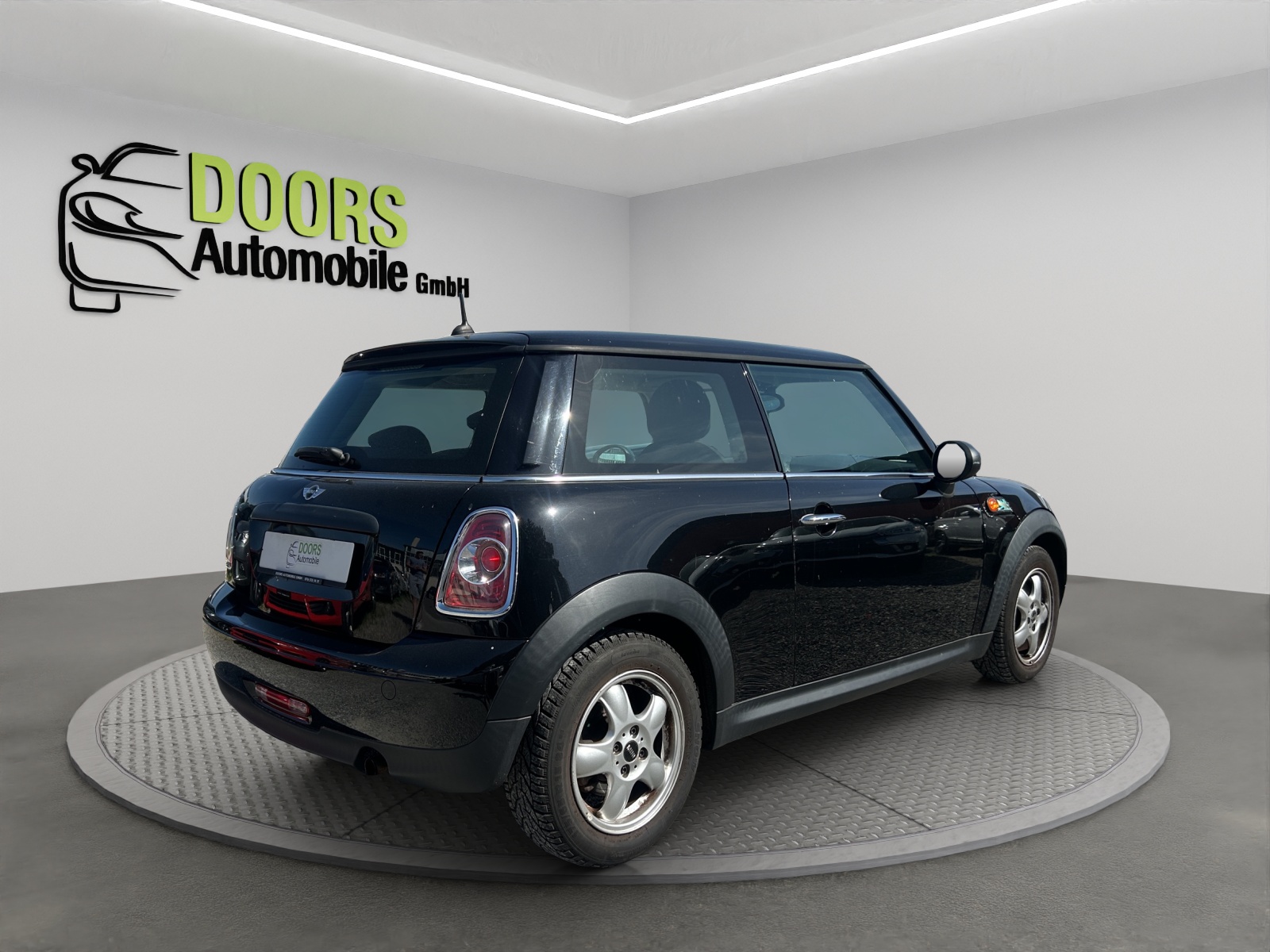 MINI One-image-4