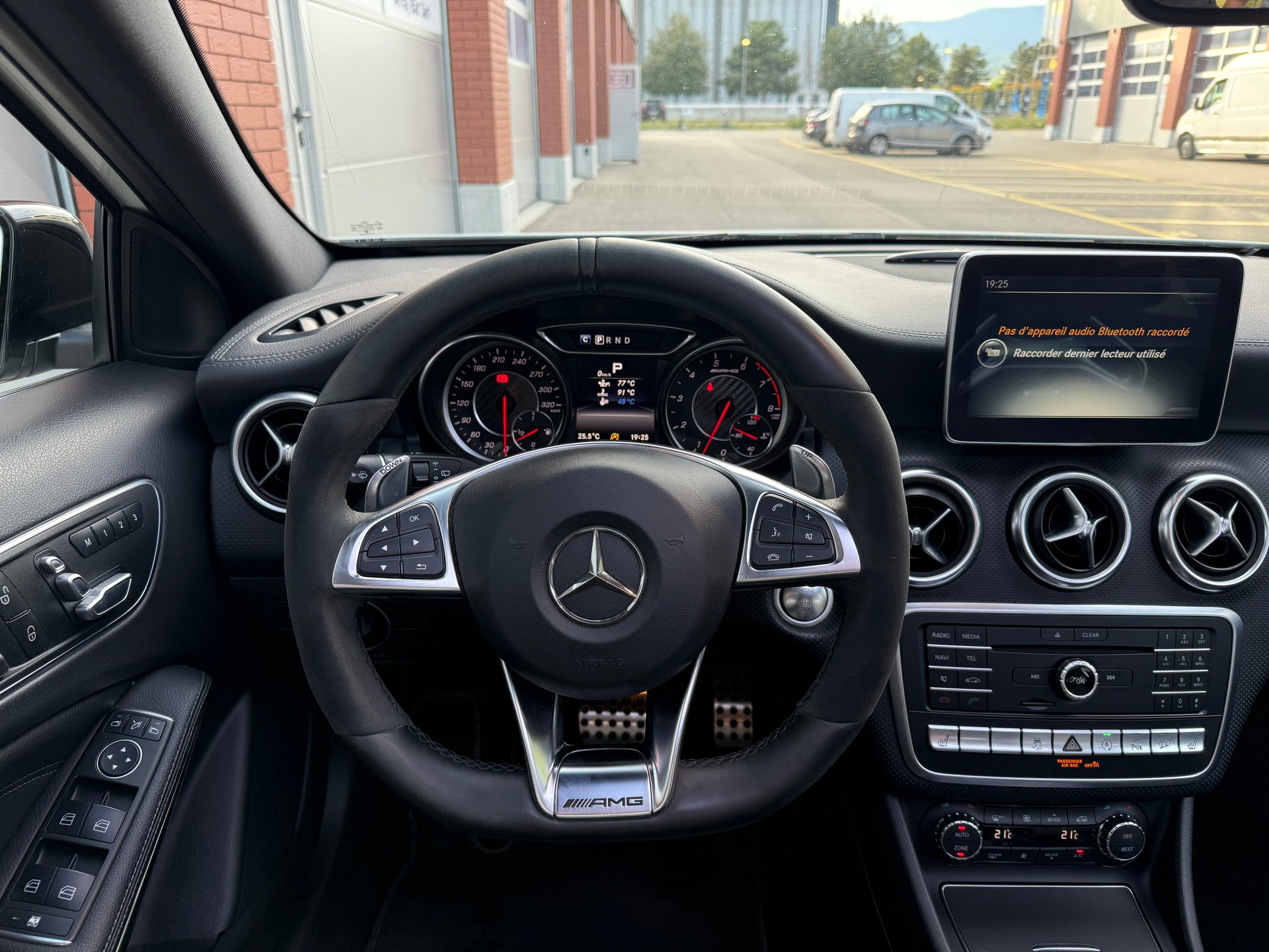 MERCEDES-BENZ A 45 AMG 4Matic Speedshift 7G-DCT-image-20